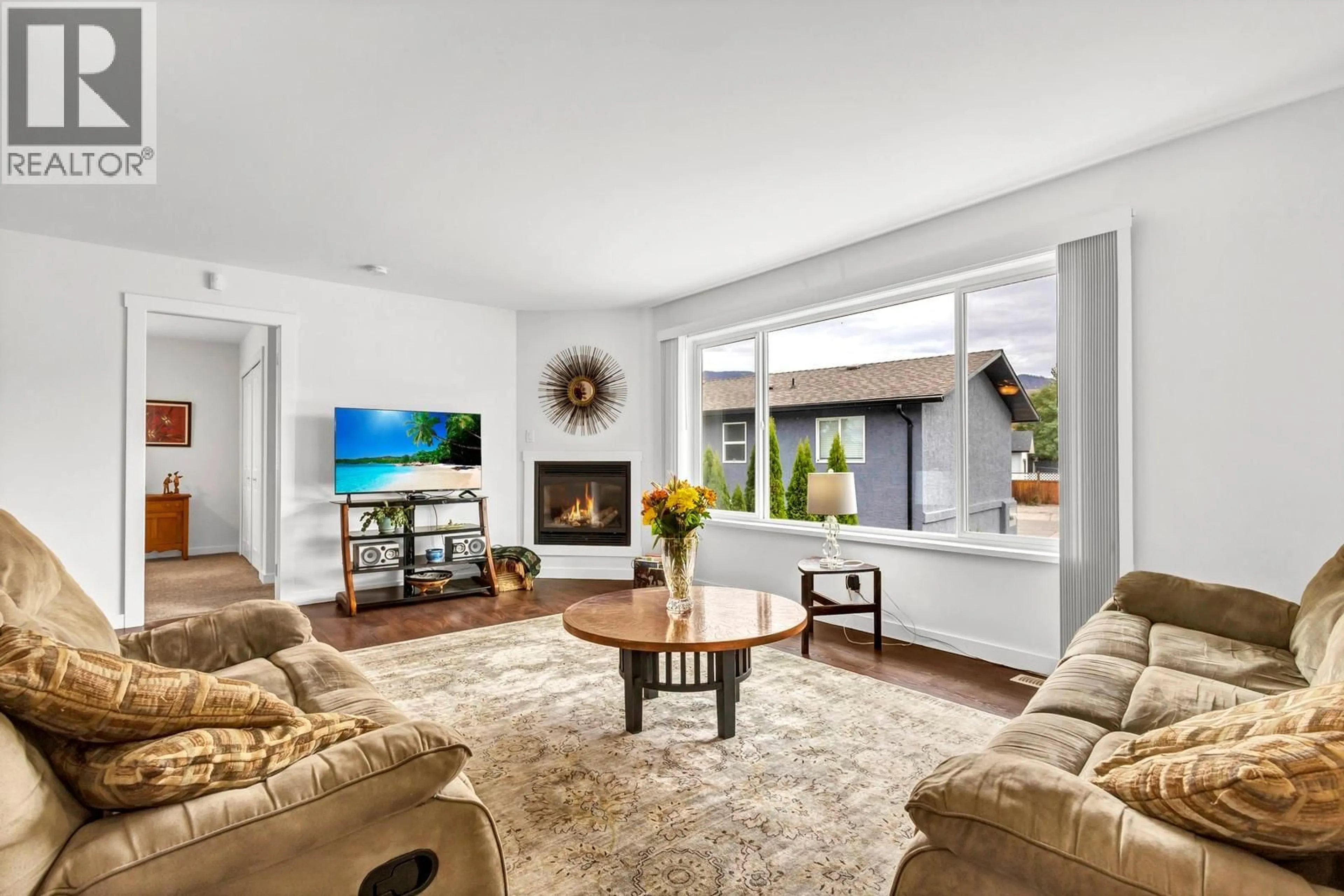 Living room with furniture, unknown for 202 PEARSON ROAD, Kelowna British Columbia V1X7T6