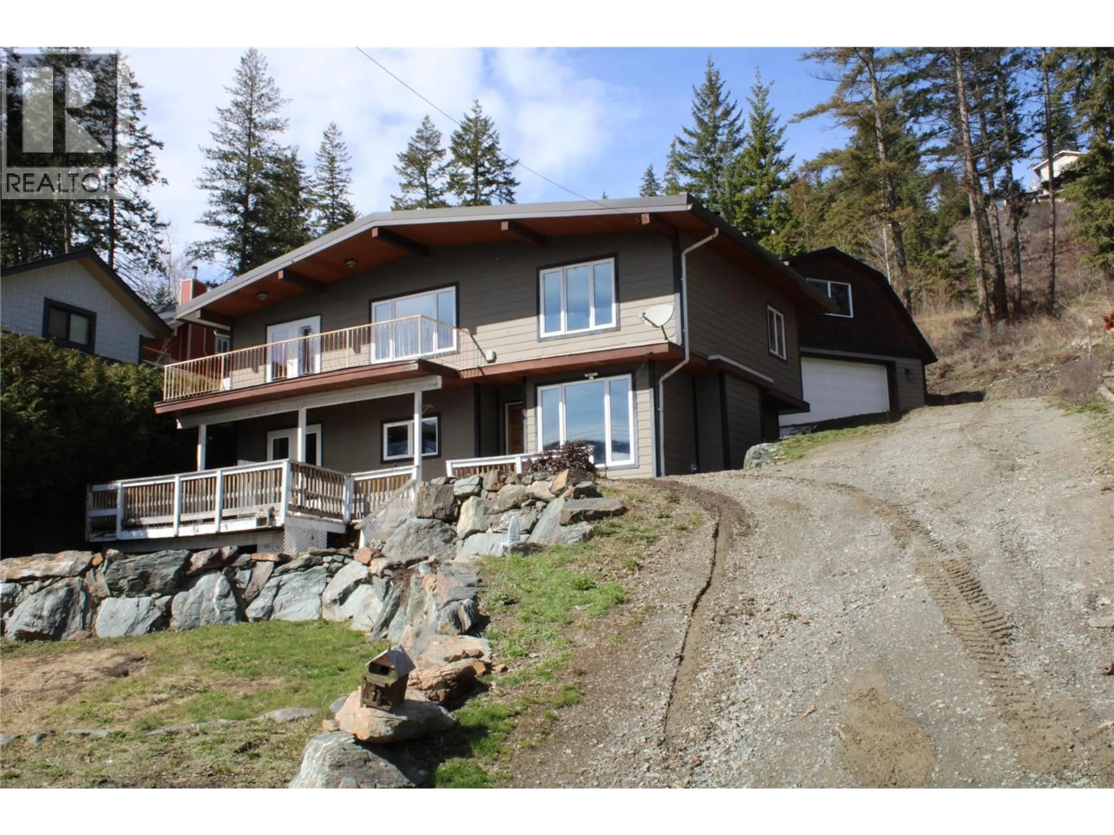 A pic from outside/outdoor area/front of a property/back of a property/a pic from drone, unknown for 3003 SQUILAX-ANGLEMONT ROAD, Lee Creek British Columbia V0E1M4
