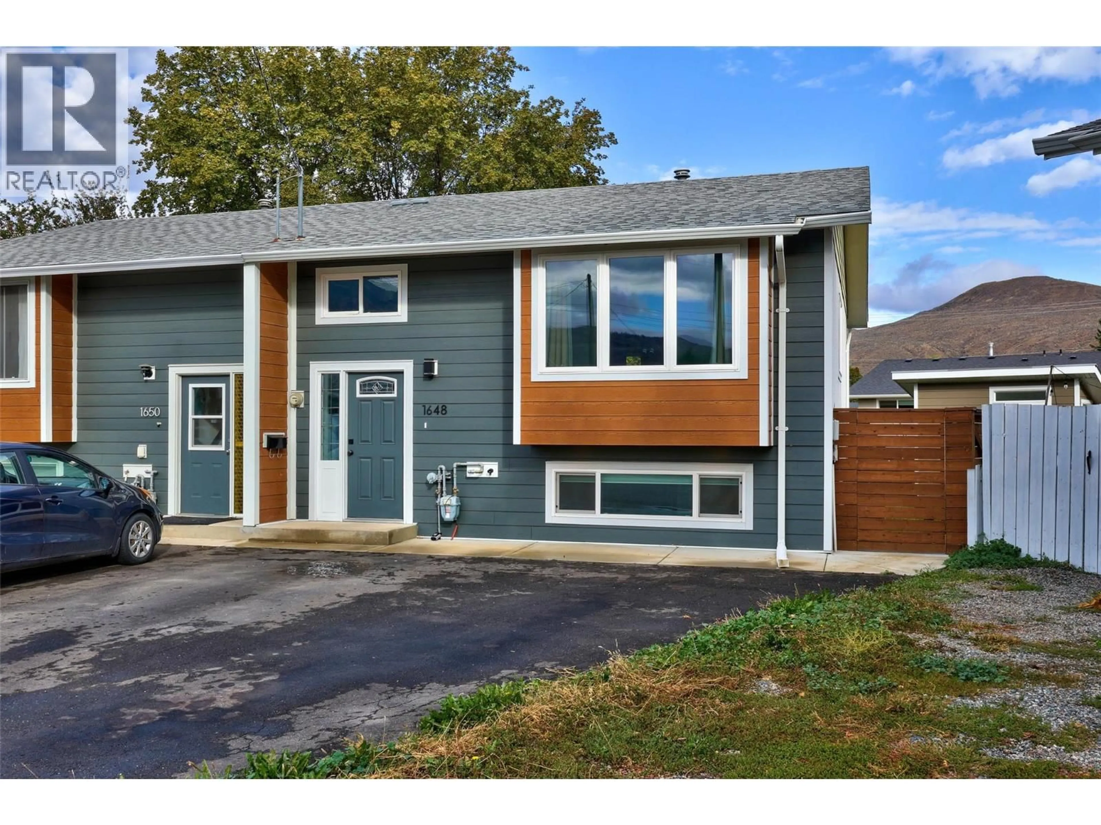 Home with vinyl exterior material, street for 1648 SPARTAN PLACE, Kamloops British Columbia V2B7Z3