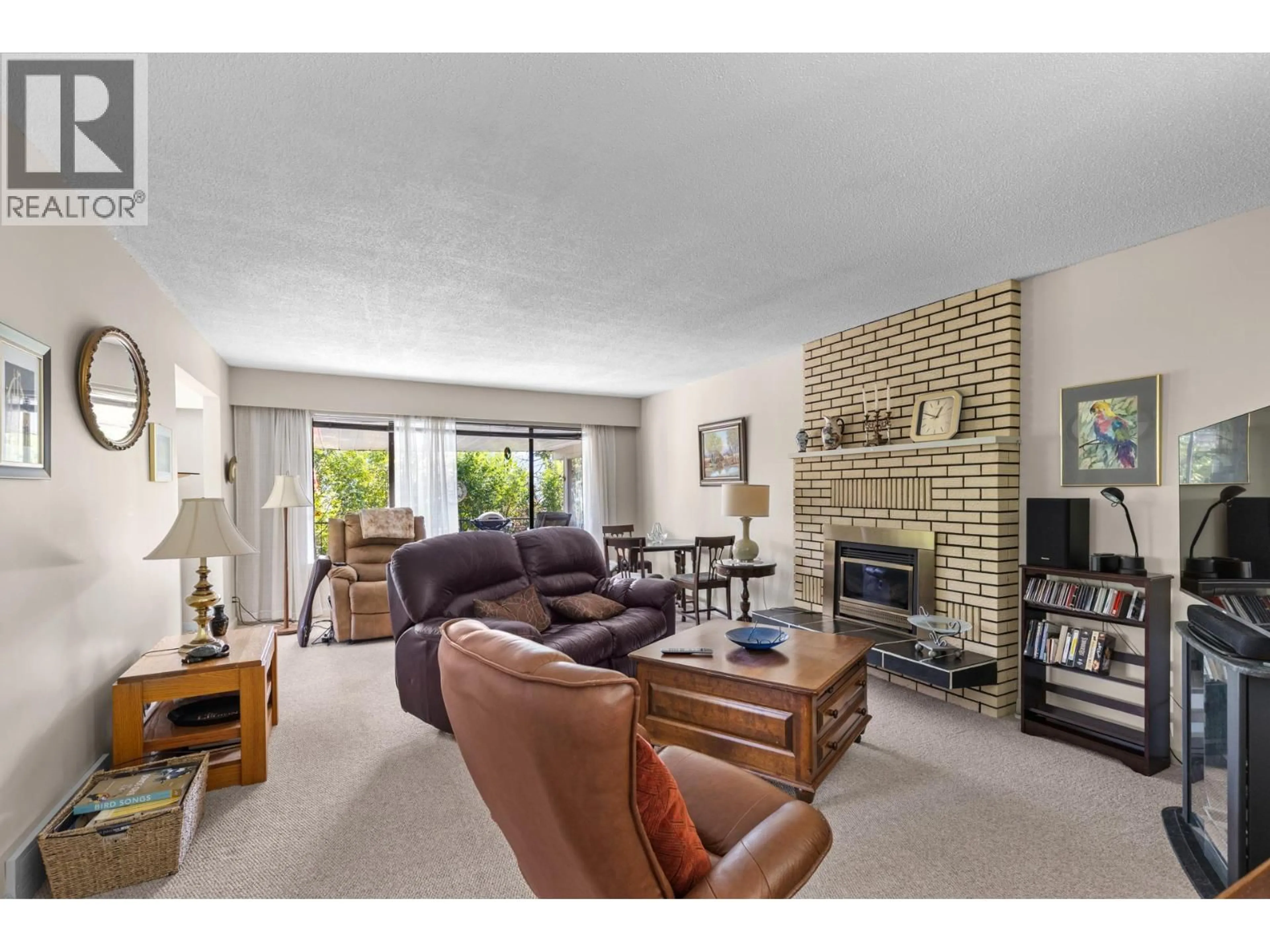 Living room with furniture, unknown for 5284 TAILYOUR LANE, Peachland British Columbia V0H1X1