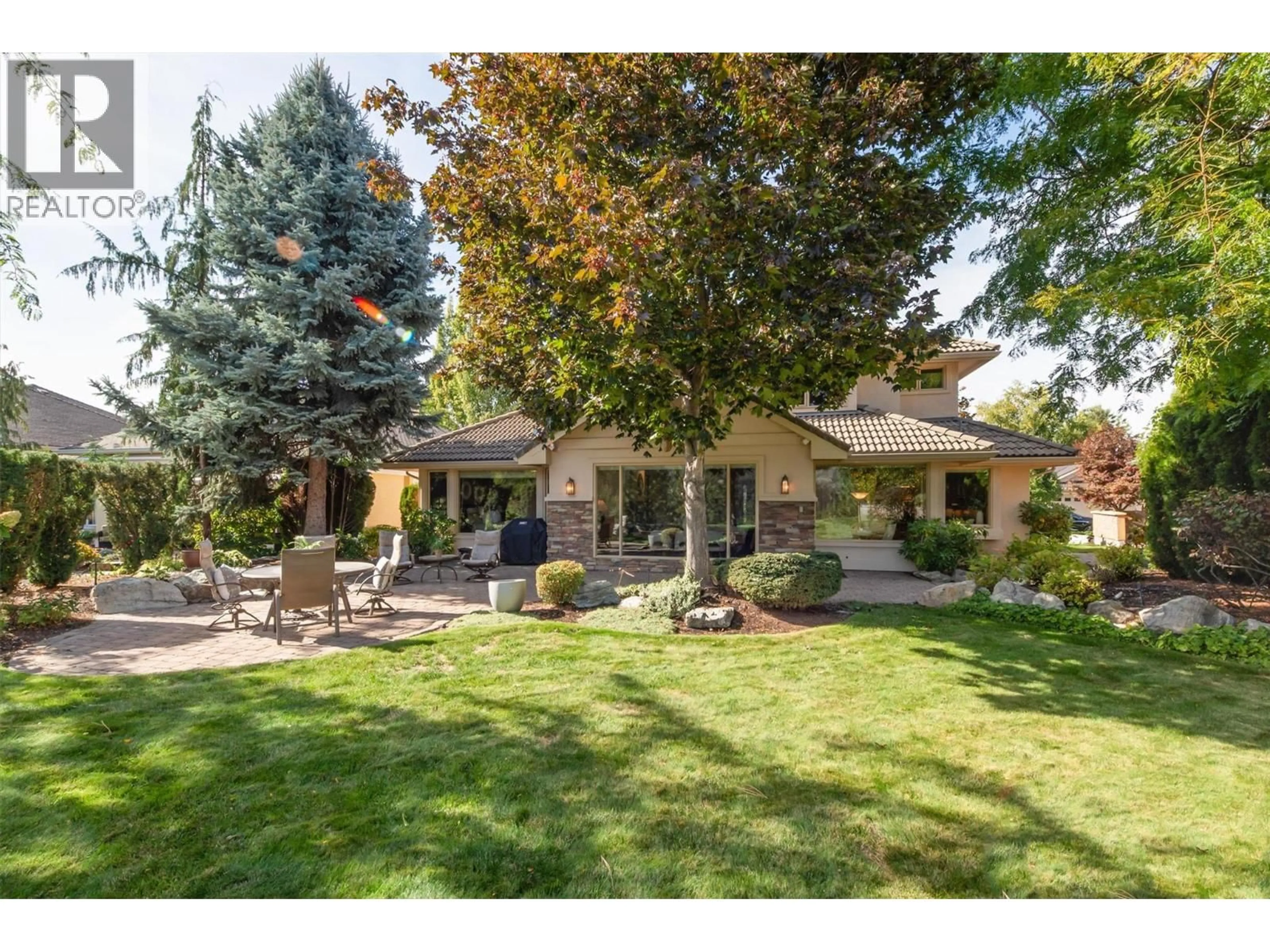 Patio, unknown for 3875 GALLAGHERS PARKWAY, Kelowna British Columbia V1W3Z8