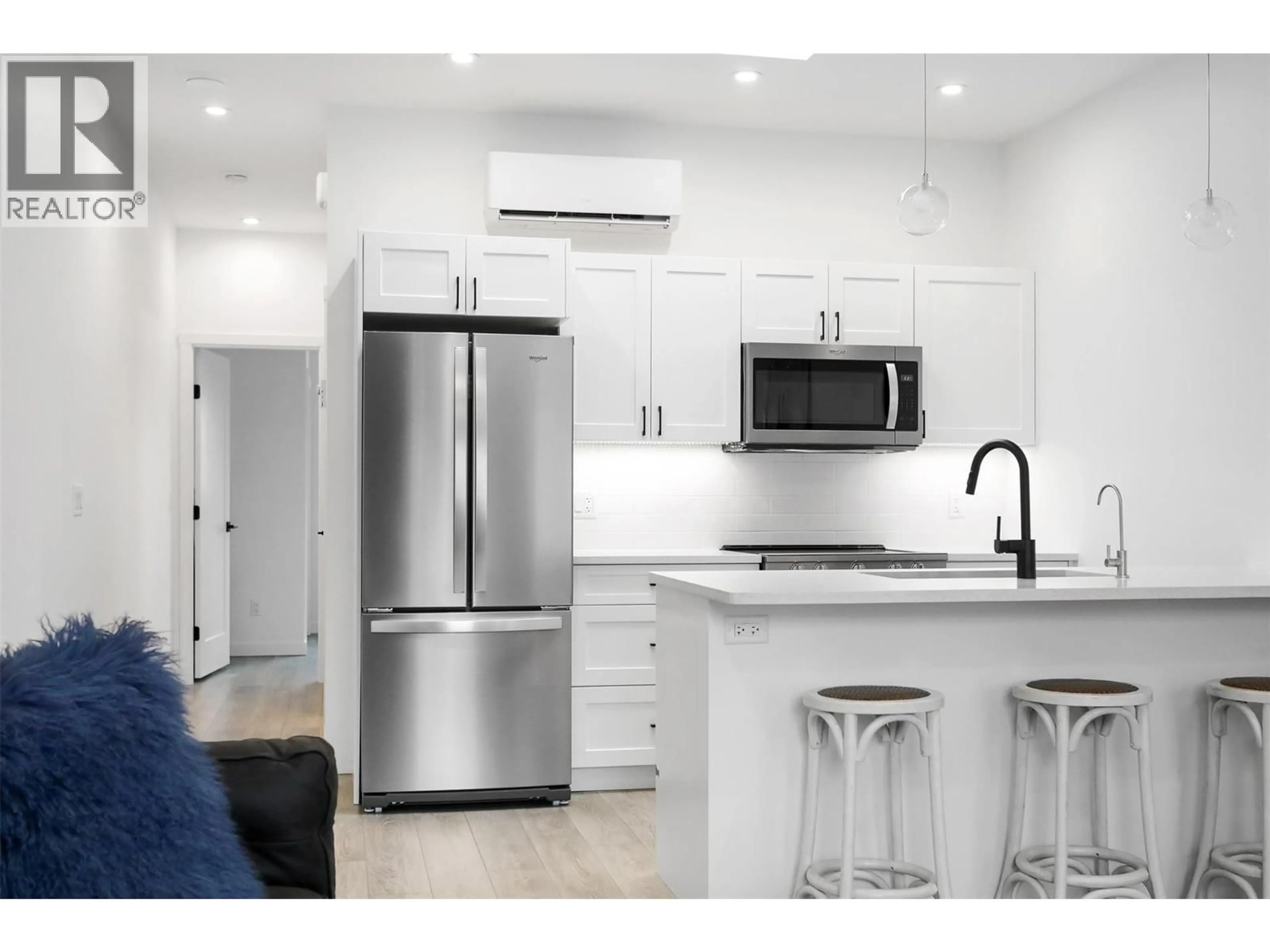 Open concept kitchen, ceramic/tile floor for 167 - 8900 JIM BAILEY ROAD, Kelowna British Columbia V4V1E5