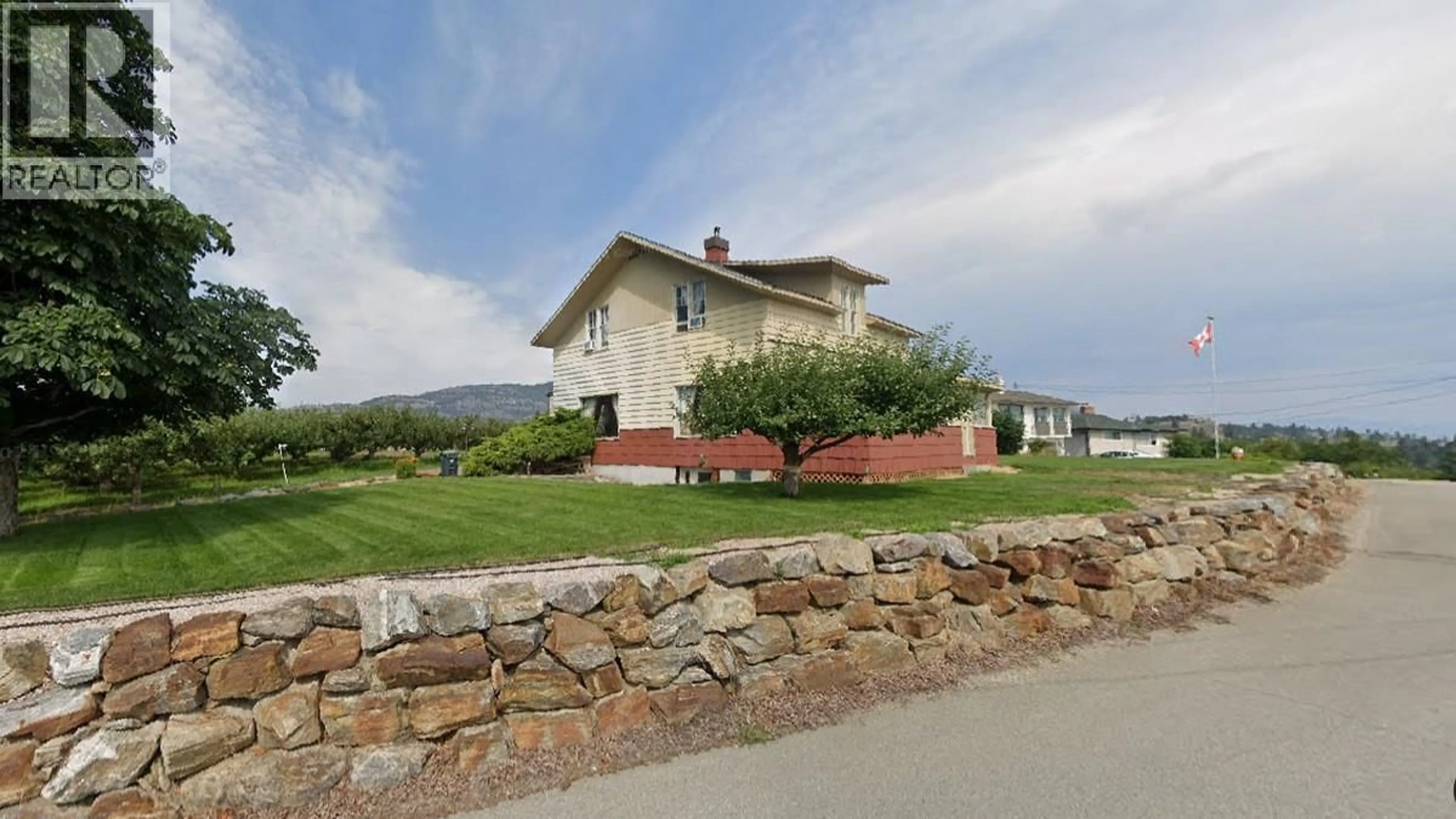 Unknown for 13606 COOKE AVENUE, Summerland British Columbia V0H1Z1