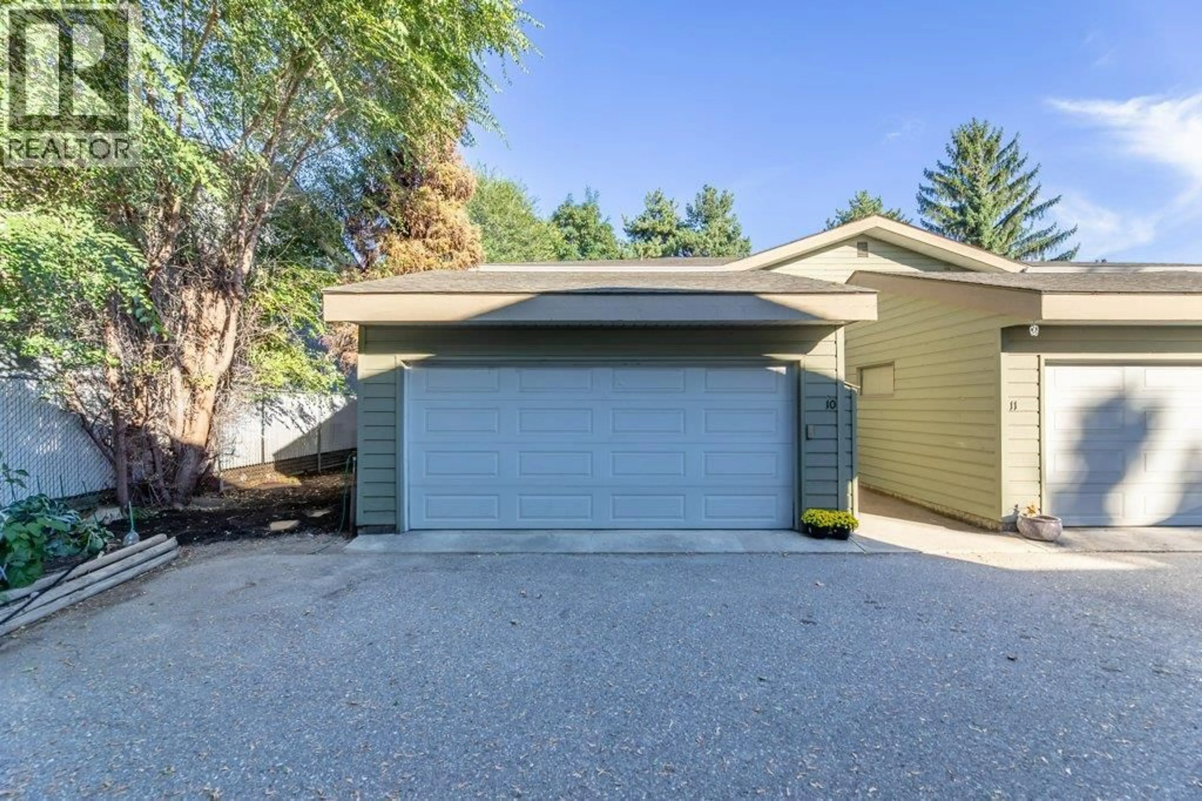 Indoor garage for 10 - 1950 BURTCH ROAD, Kelowna British Columbia V1Y4B2