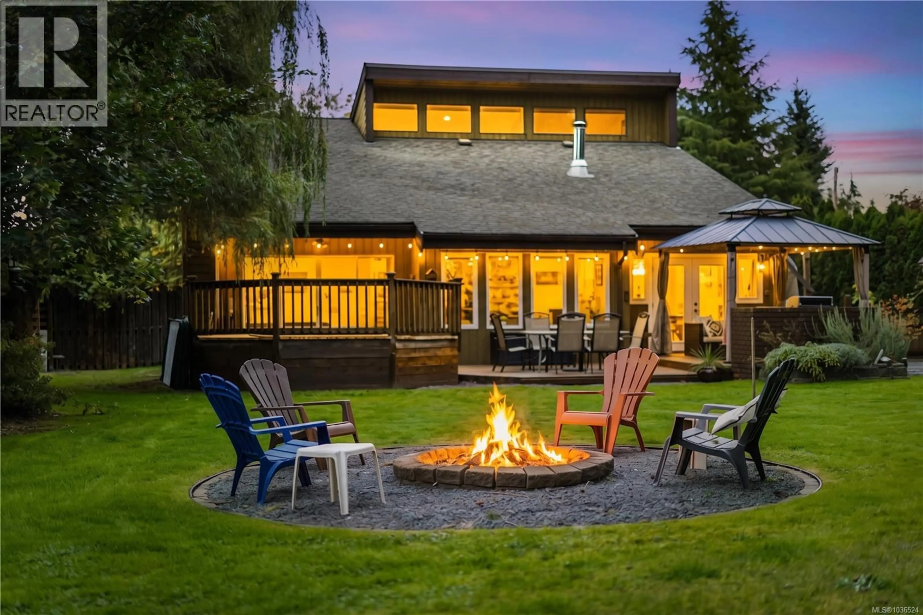 Patio, unknown for 111 ENGLES ROAD, Campbell River British Columbia V9H1J8