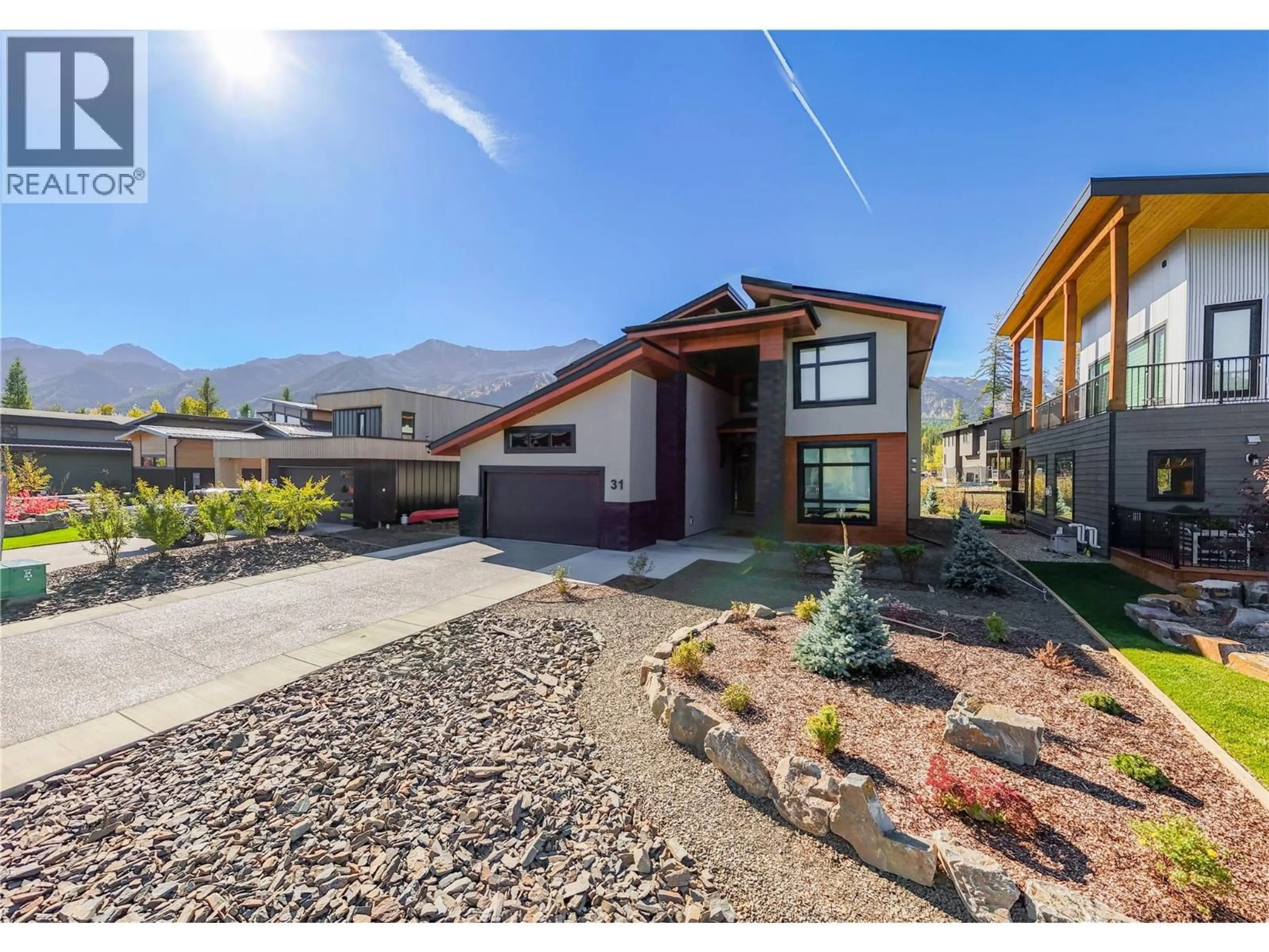 Home with vinyl exterior material, mountain view for 31 MAMMOTH DRIVE, Fernie British Columbia V0B1M1
