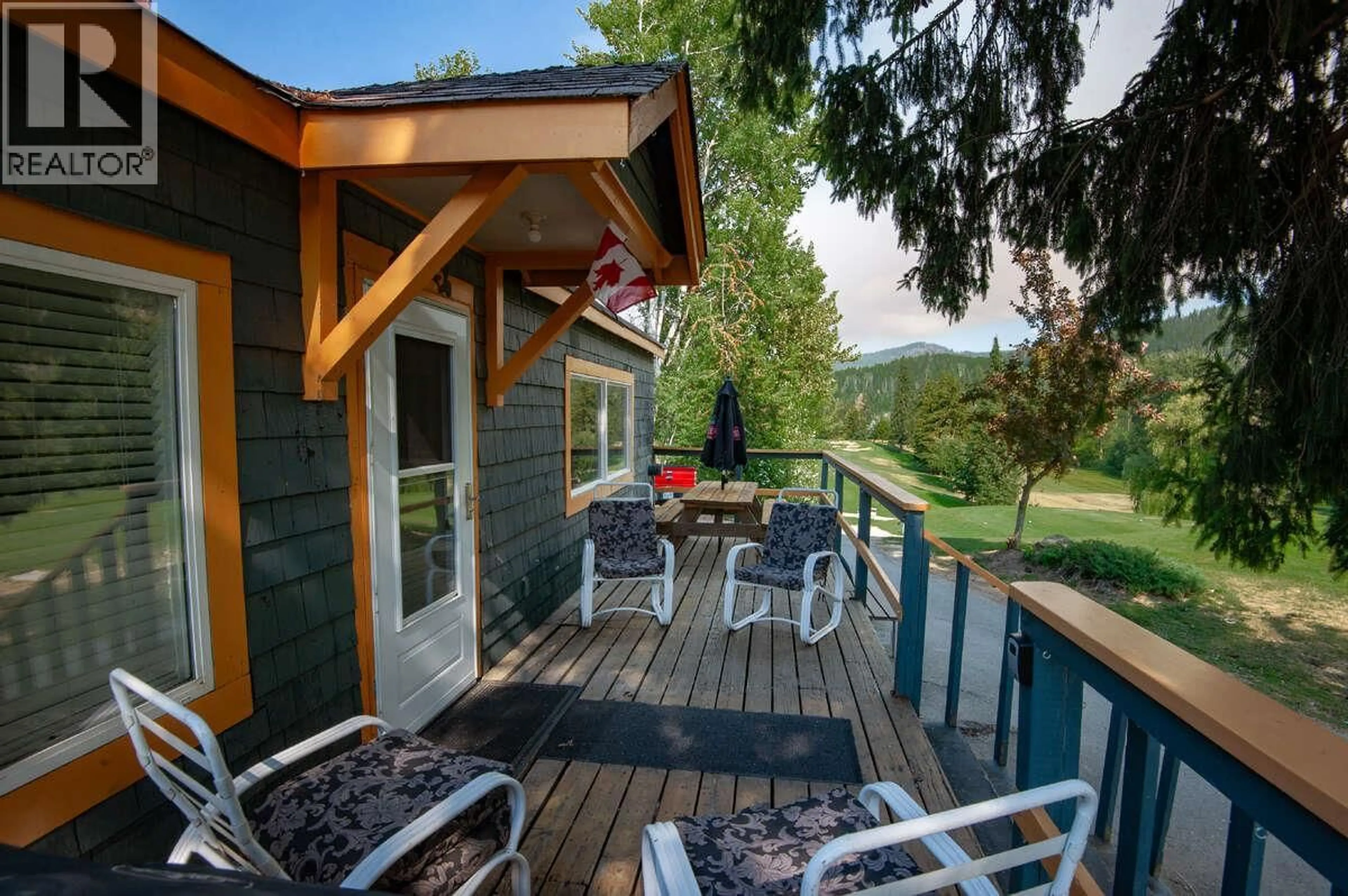 Patio, water/lake/river/ocean view for 417 COPPER ROAD, Rossland British Columbia V0G1Y0