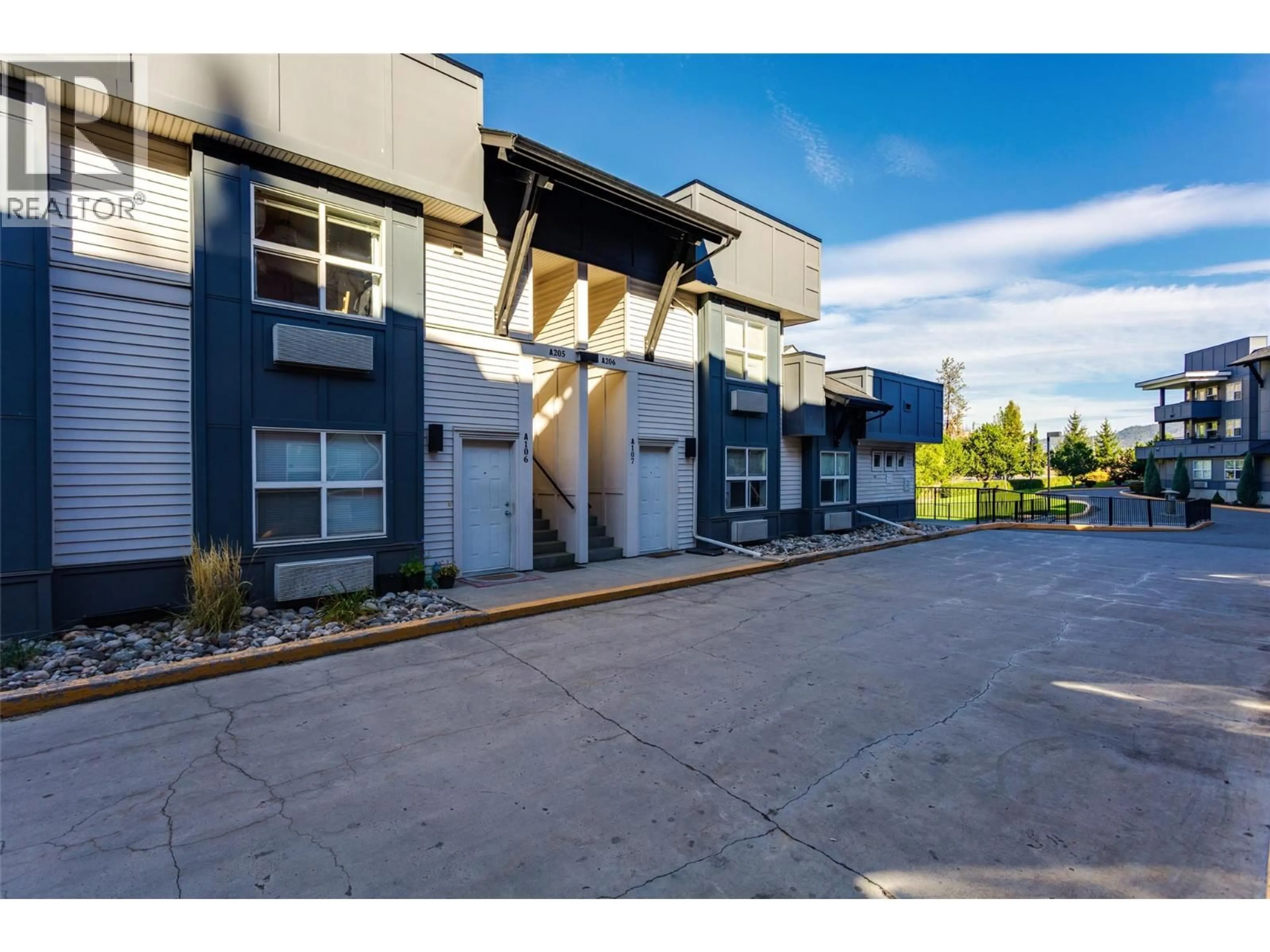 Unknown for 205A - 1475 GLENMORE ROAD NORTH, Kelowna British Columbia V1V2C5