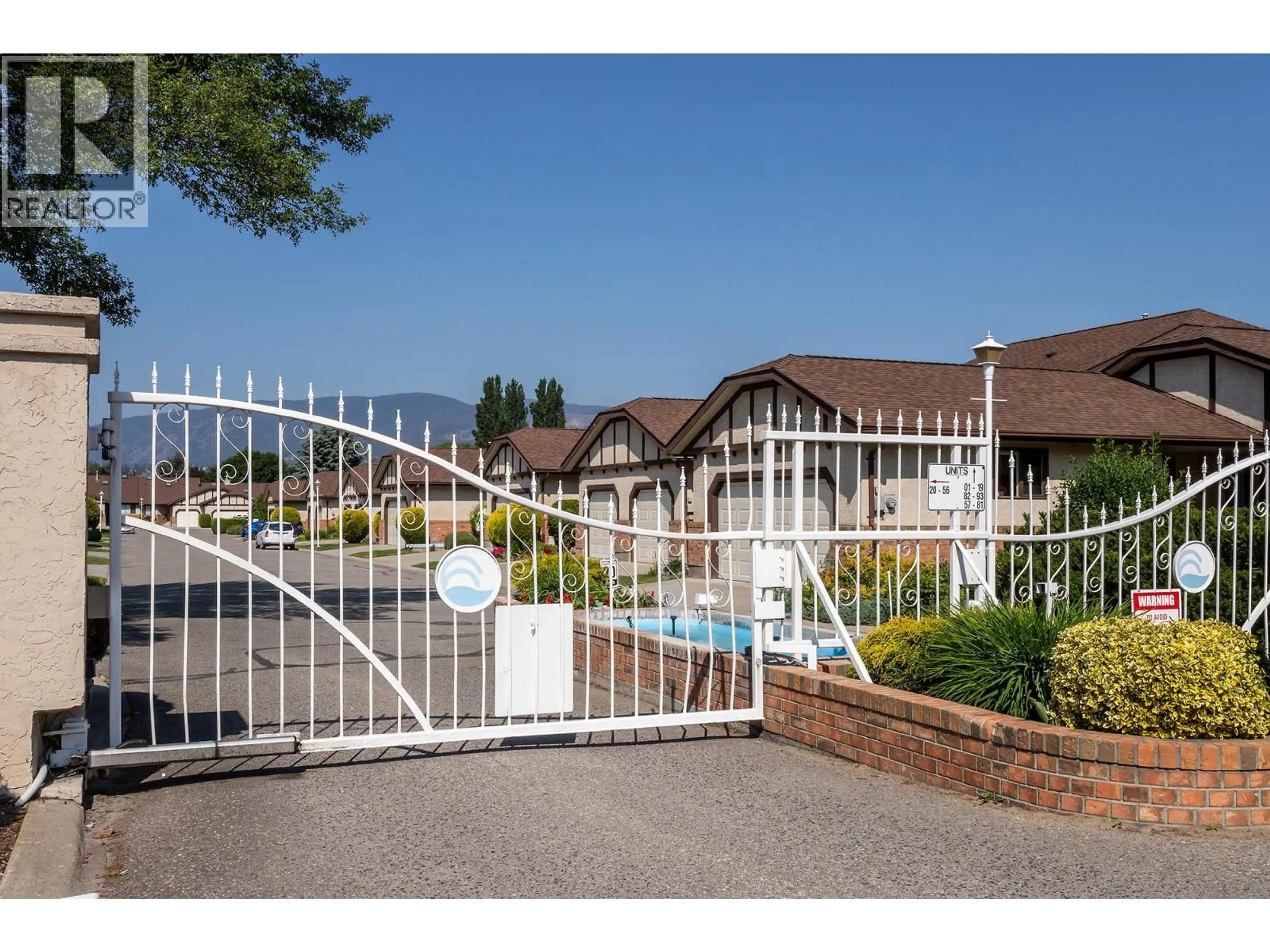 Unknown for 9 - 2200 GORDON DRIVE, Kelowna British Columbia V1Y8Y7