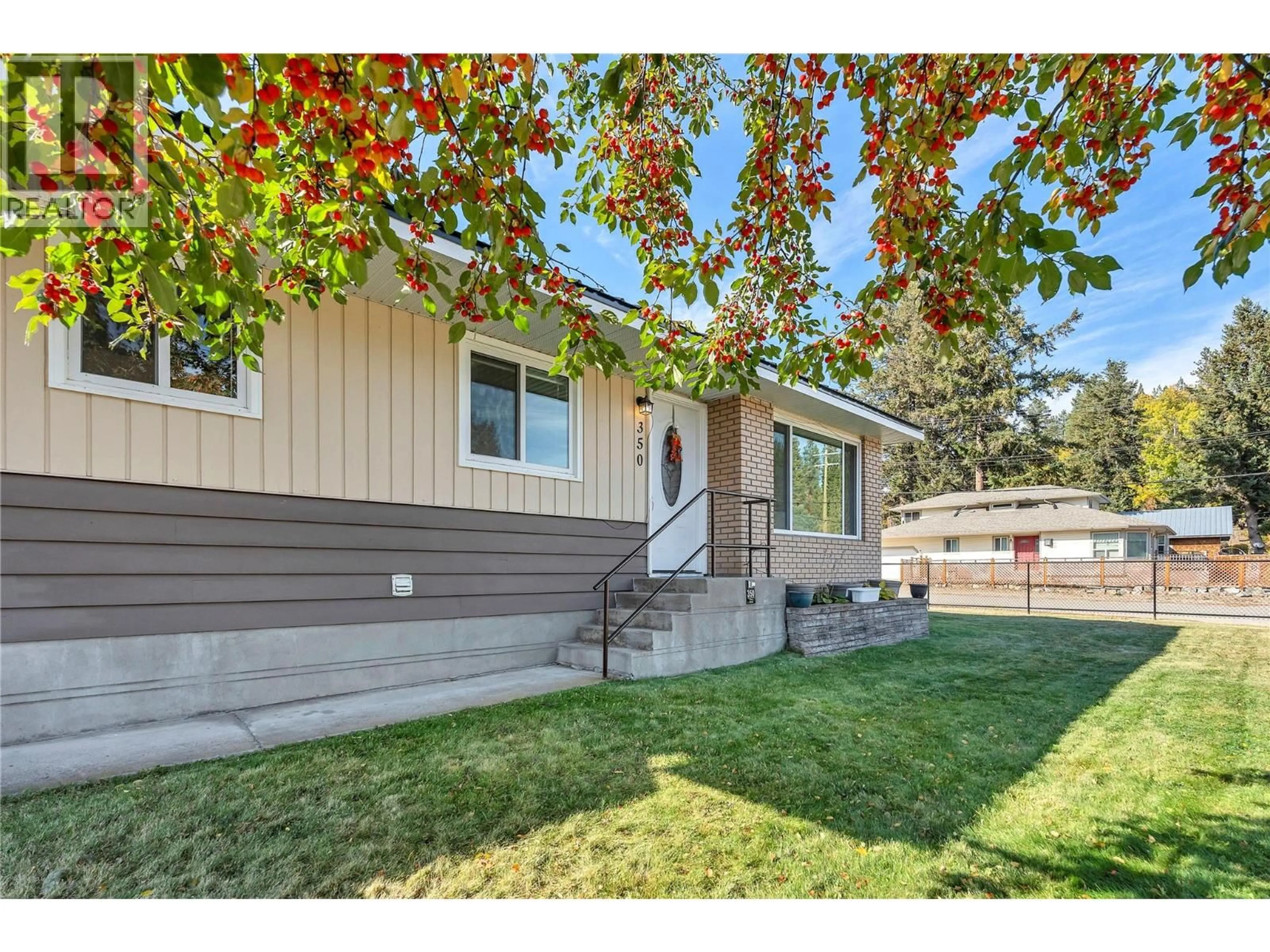 Home with vinyl exterior material, street for 350 PINE STREET, Princeton British Columbia V0X1W0
