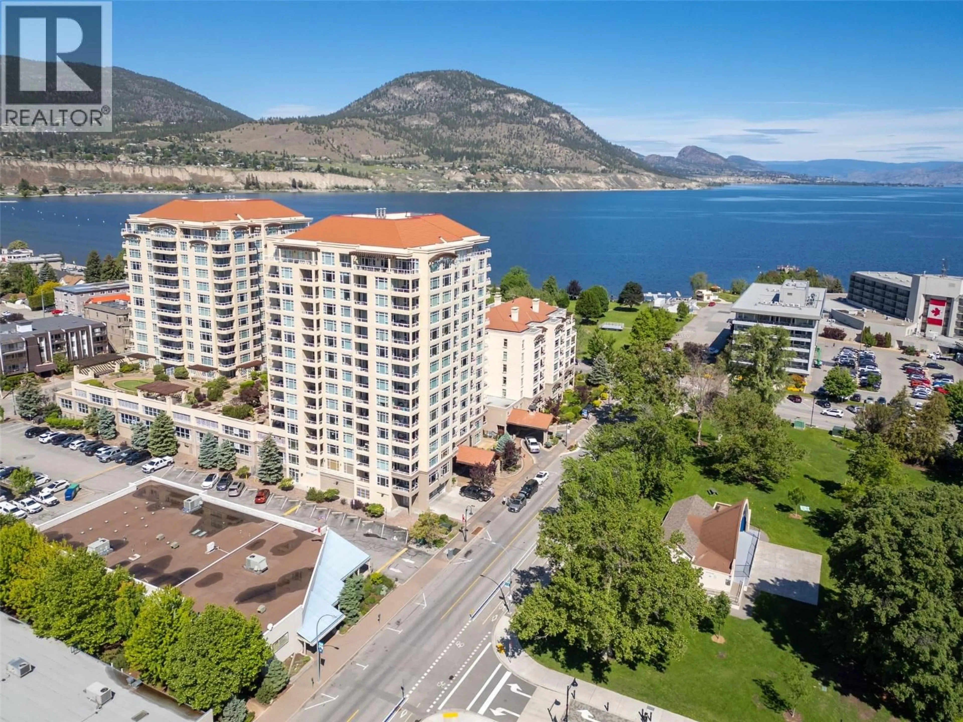 A pic from outside/outdoor area/front of a property/back of a property/a pic from drone, unknown for 115 - 100 LAKESHORE DRIVE WEST, Penticton British Columbia V2A1B6