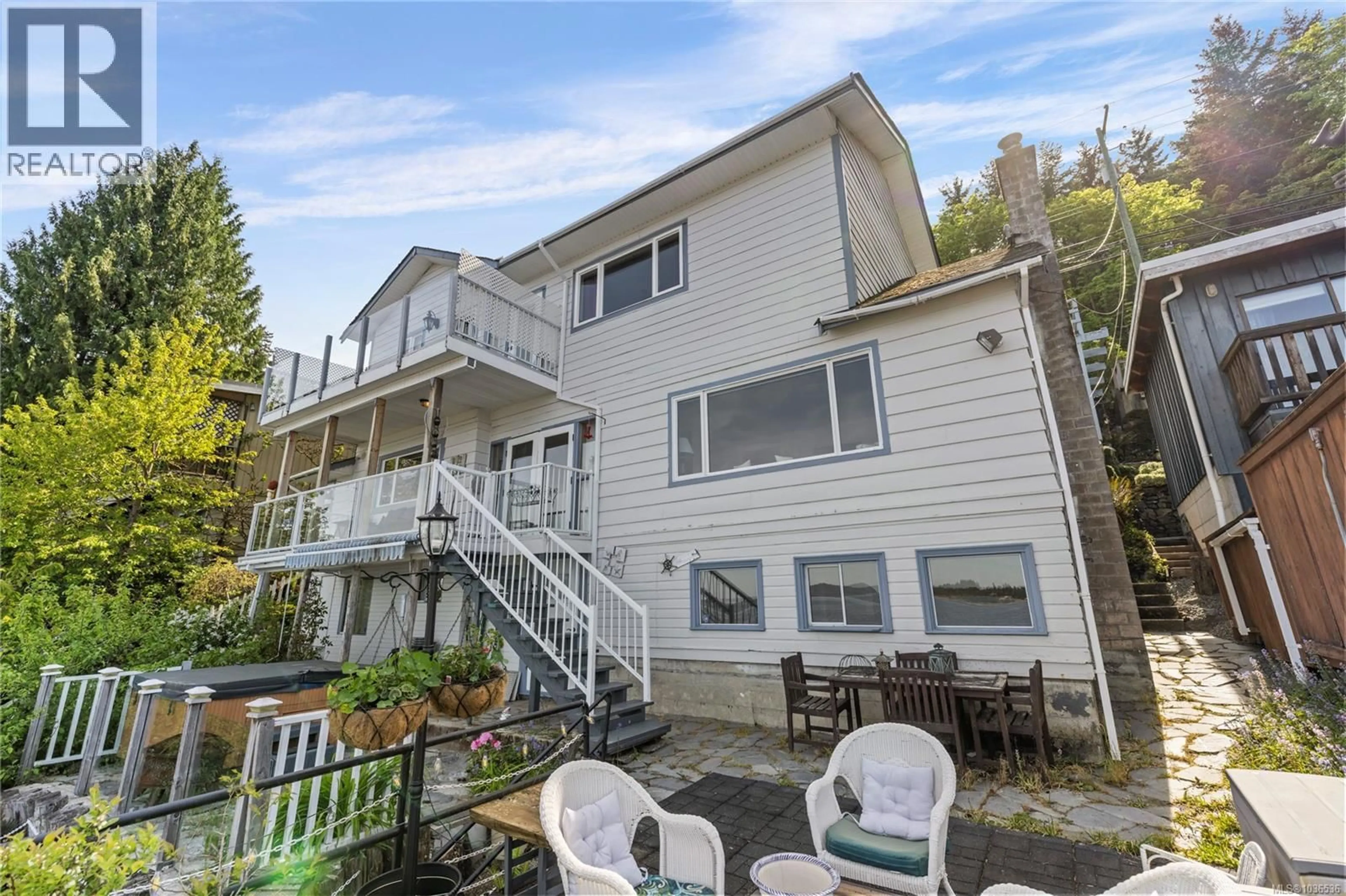 Patio, unknown for 363 CHEMAINUS ROAD, Ladysmith British Columbia V9G1Y1