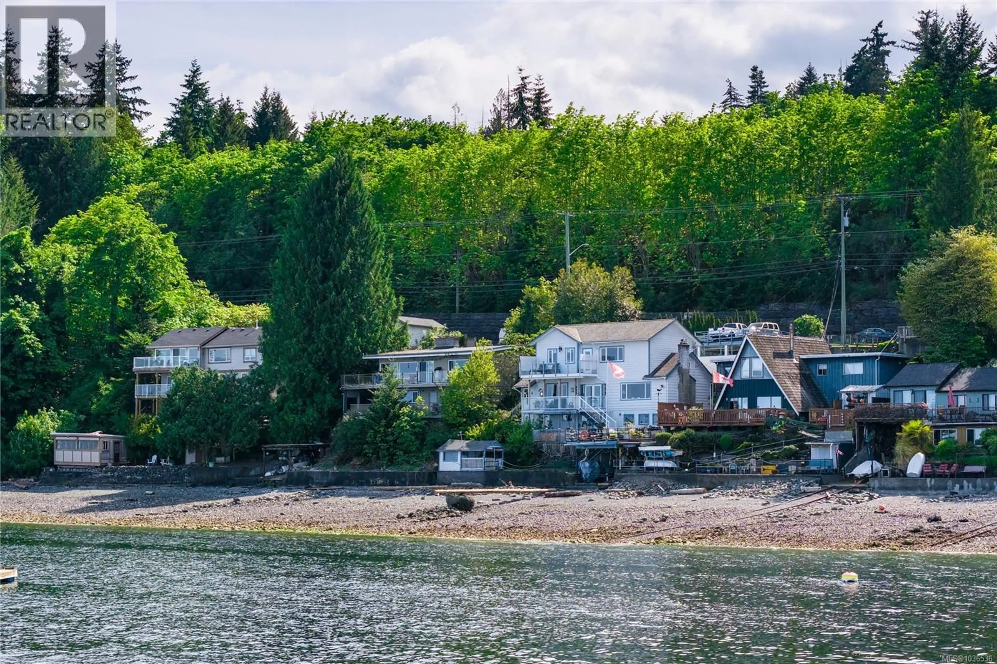 A pic from outside/outdoor area/front of a property/back of a property/a pic from drone, water/lake/river/ocean view for 363 CHEMAINUS ROAD, Ladysmith British Columbia V9G1Y1