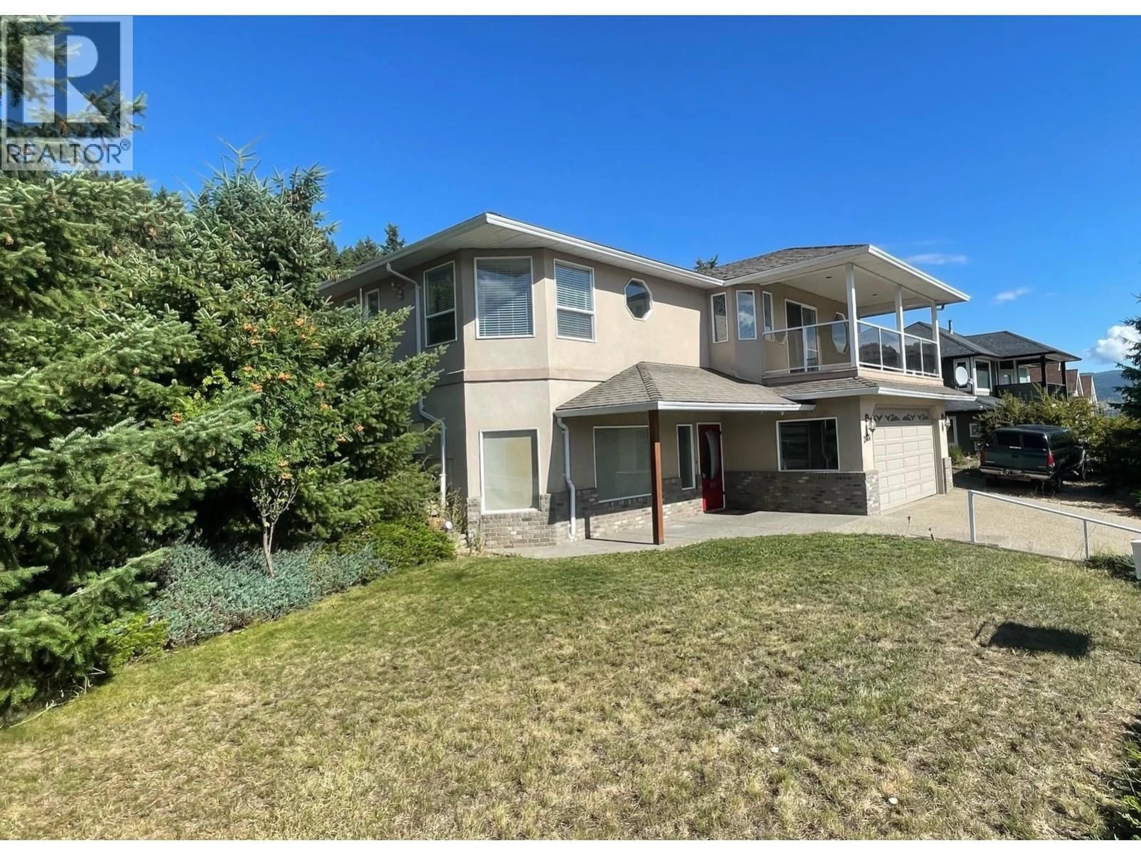 A pic from outside/outdoor area/front of a property/back of a property/a pic from drone, unknown for 2024 MOUNTAIN VIEW AVENUE, Lumby British Columbia V0E2G0