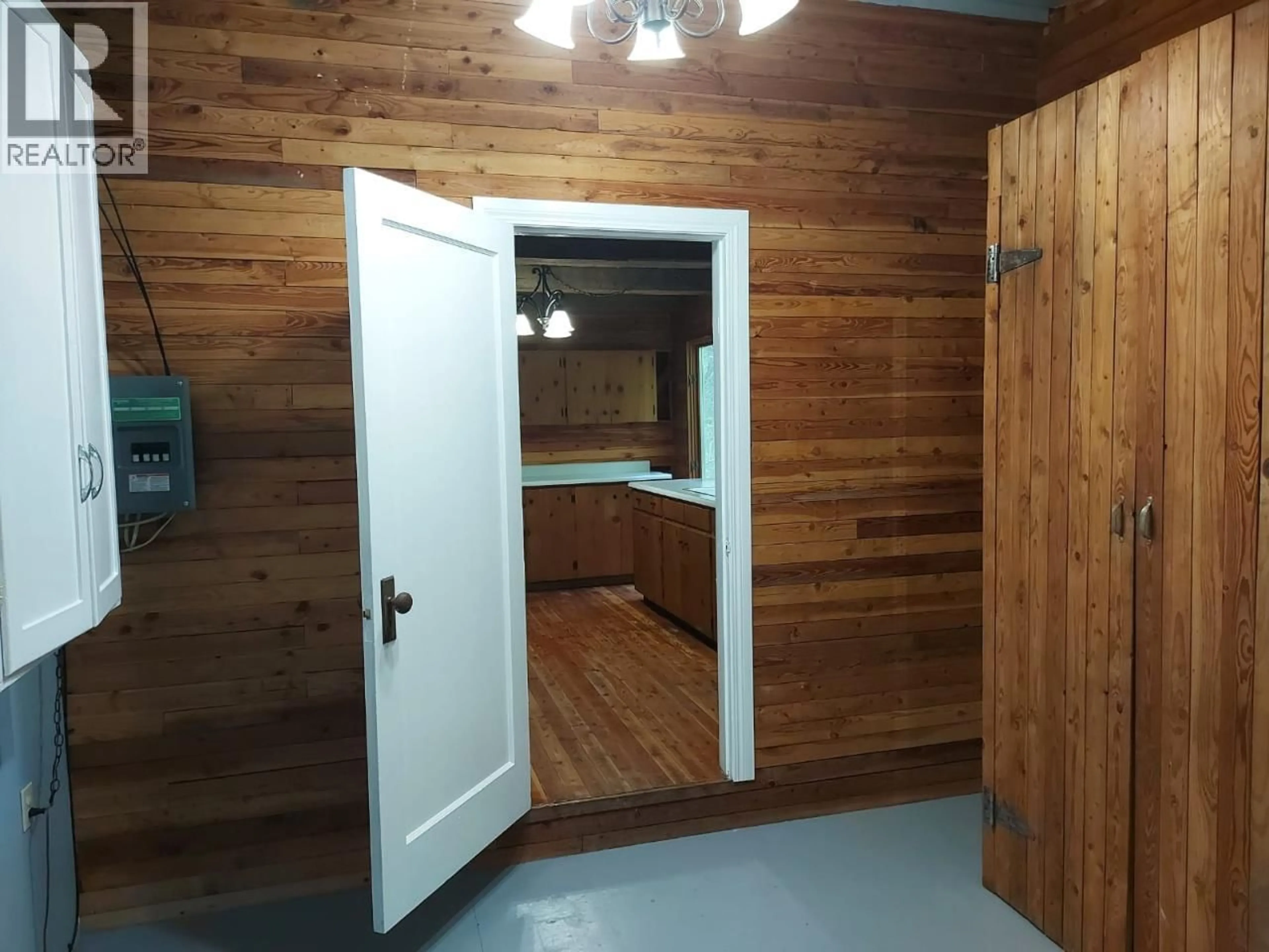 Indoor foyer for Parcel A RENATA FORESTRY ROAD, Renata British Columbia V1N4V8