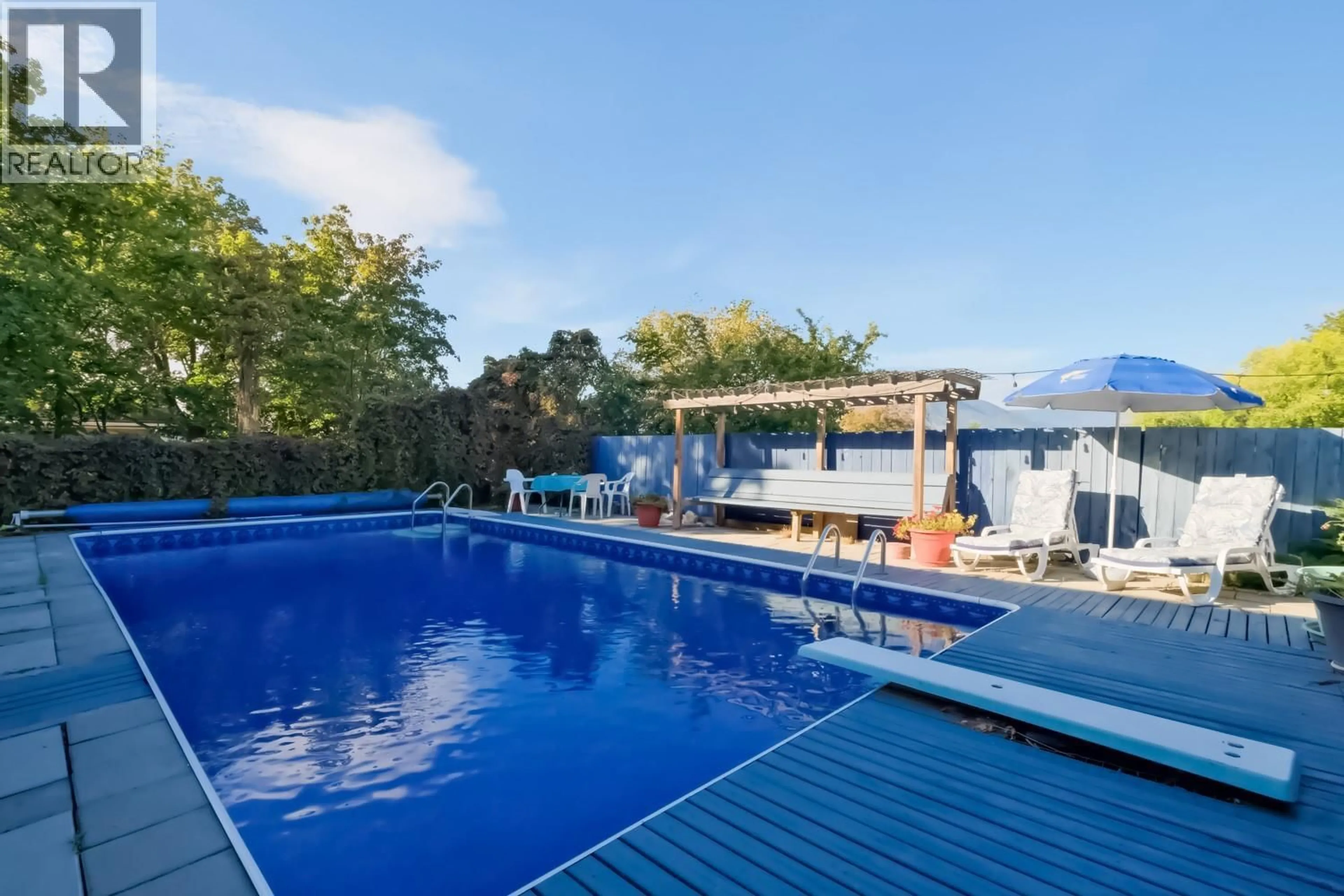 Pool for 1575 COLUMBIA STREET, Penticton British Columbia V2A3Y2
