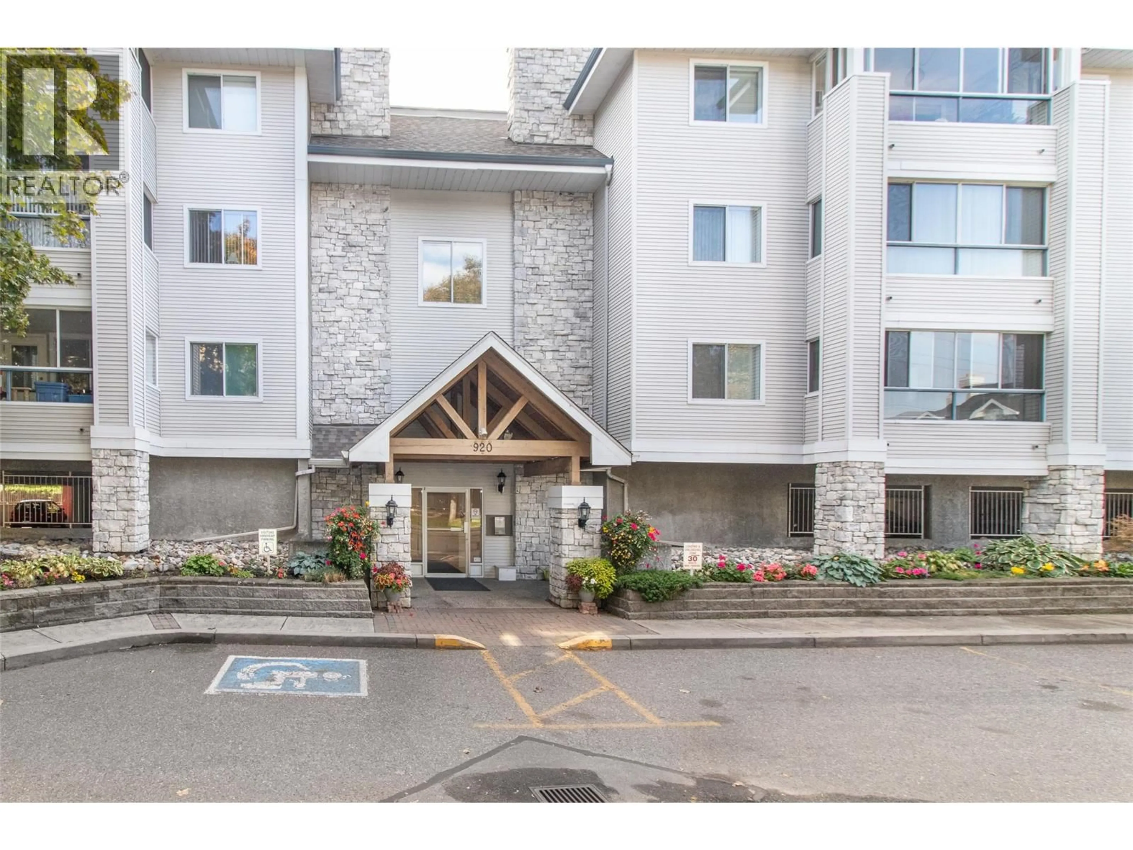 Unknown for 103 - 920 GLENWOOD AVENUE, Kelowna British Columbia V1Y9P2