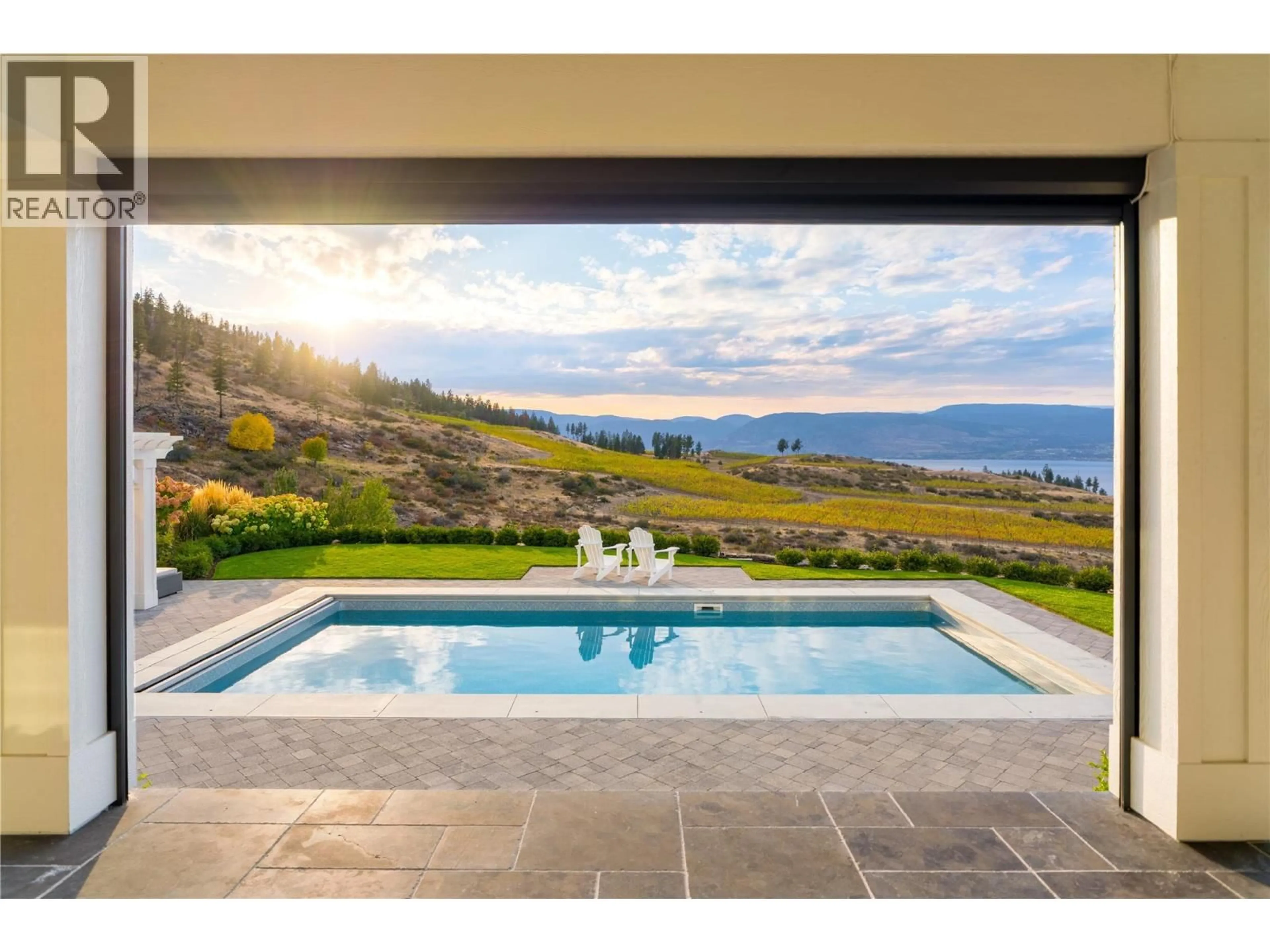 Pool for 5705 MOUNTAINSIDE DRIVE, Kelowna British Columbia V1W5L6