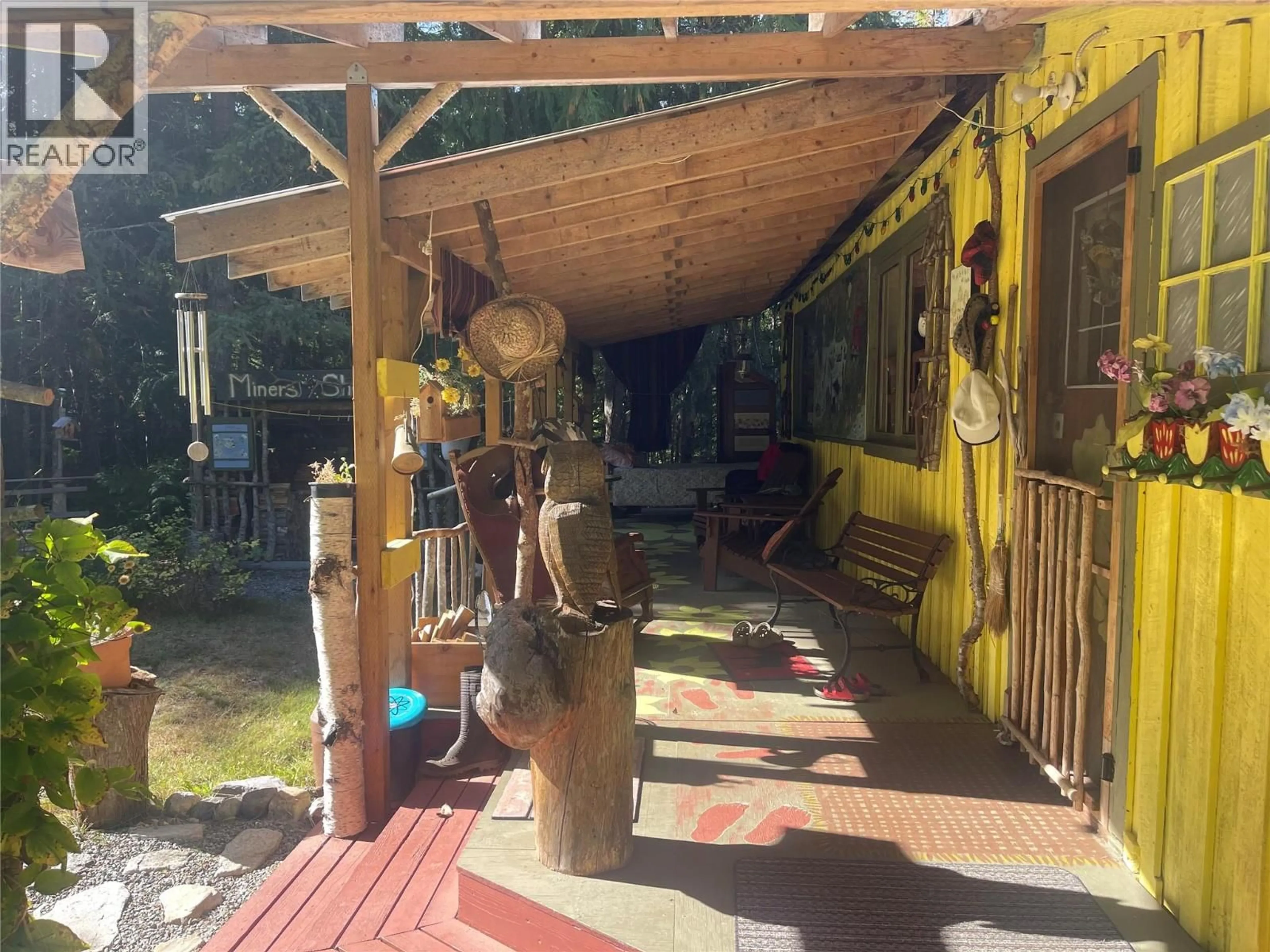 Patio, street for 750 MCCORMACK ROAD OTHER, Burton British Columbia V0G1E0