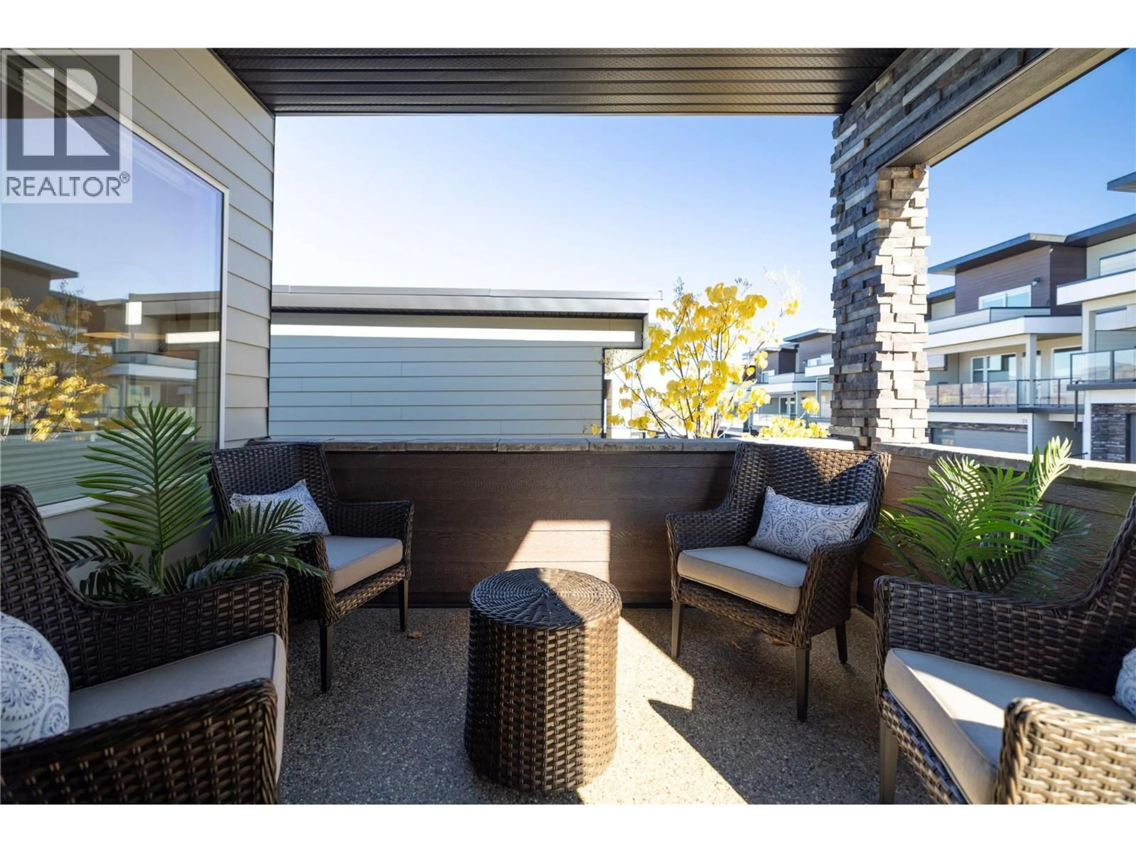 Patio, street for 34 - 1000 MT ROBSON PLACE, Vernon British Columbia V1B4G2