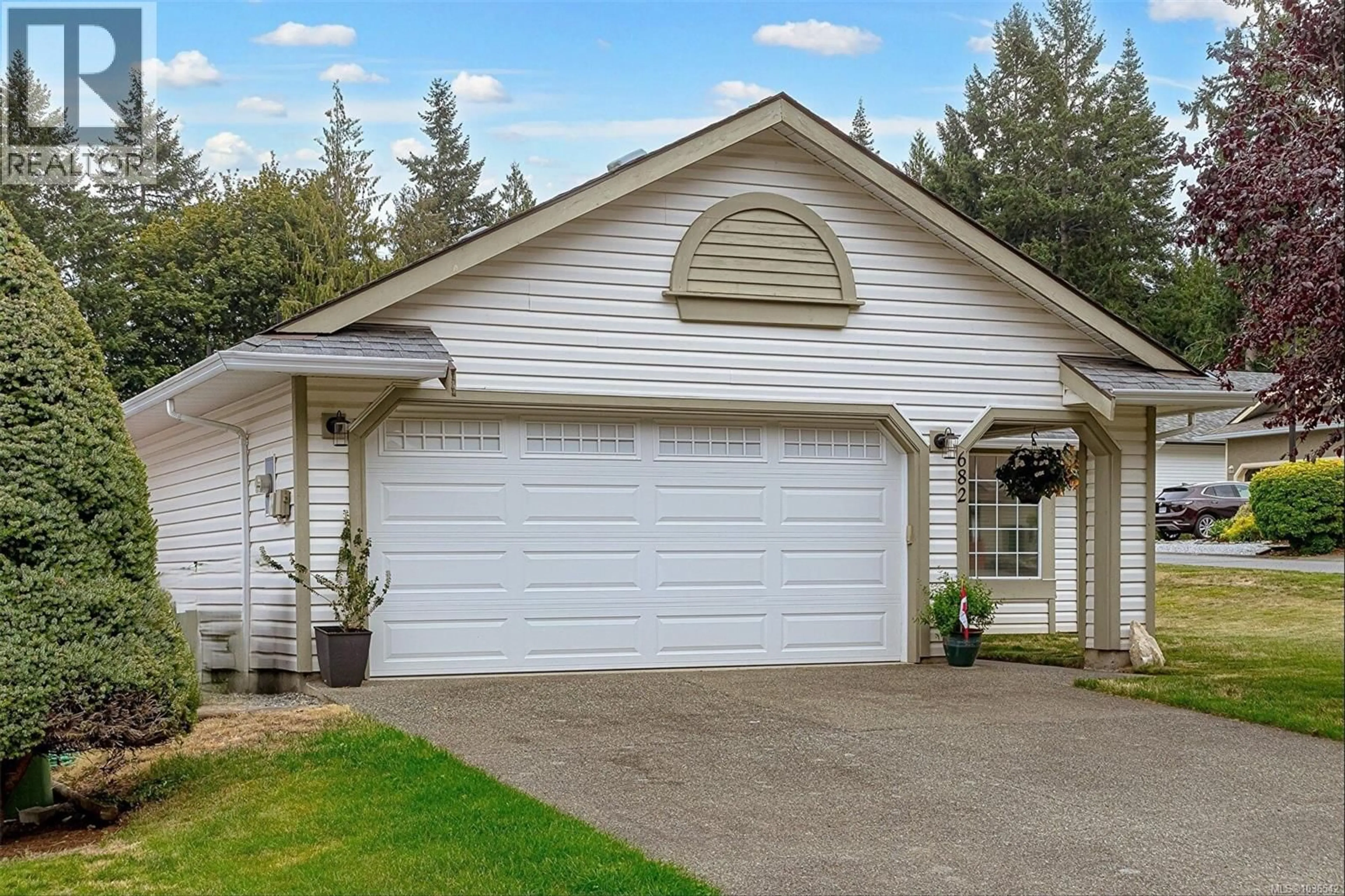 Home with vinyl exterior material, street for 682 PINE RIDGE DRIVE, Cobble Hill British Columbia V8H0K8