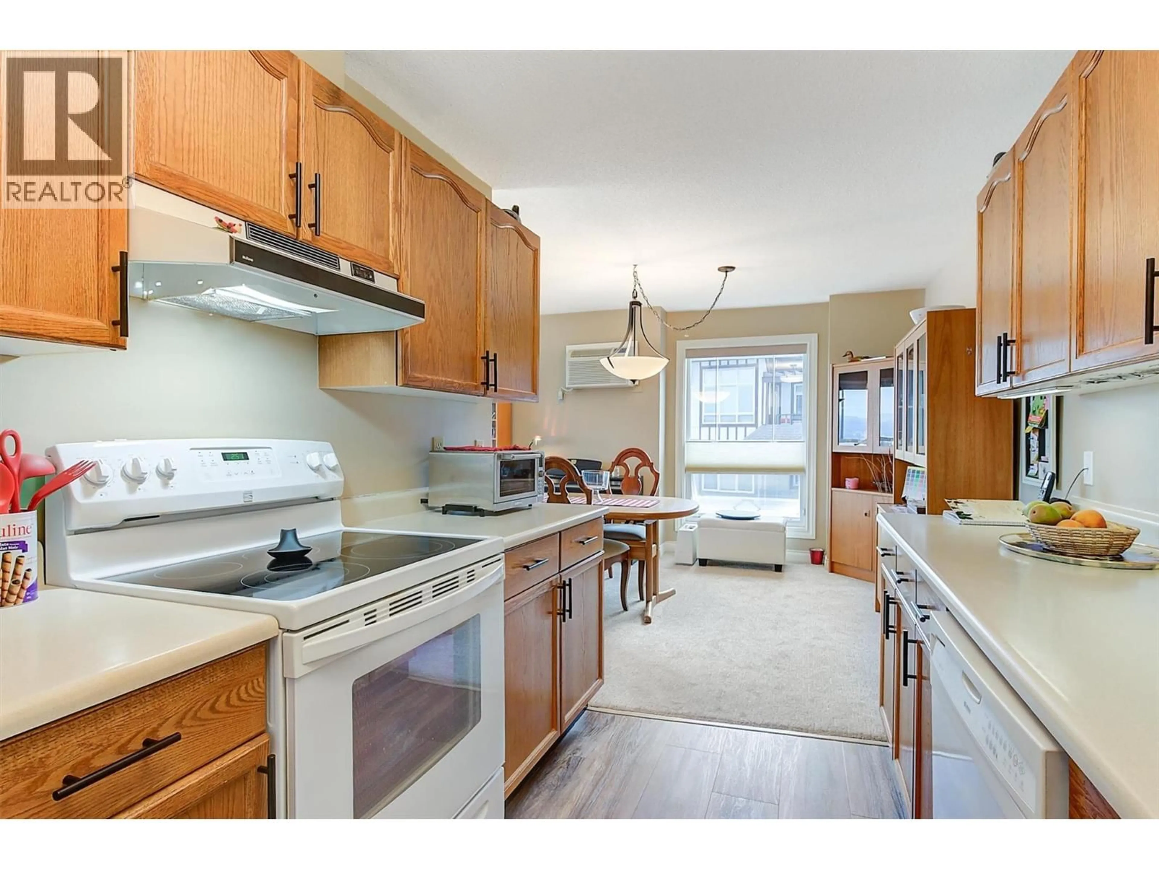 Standard kitchen, unknown for 307 - 3815 BROWN ROAD, West Kelowna British Columbia V4T1R8