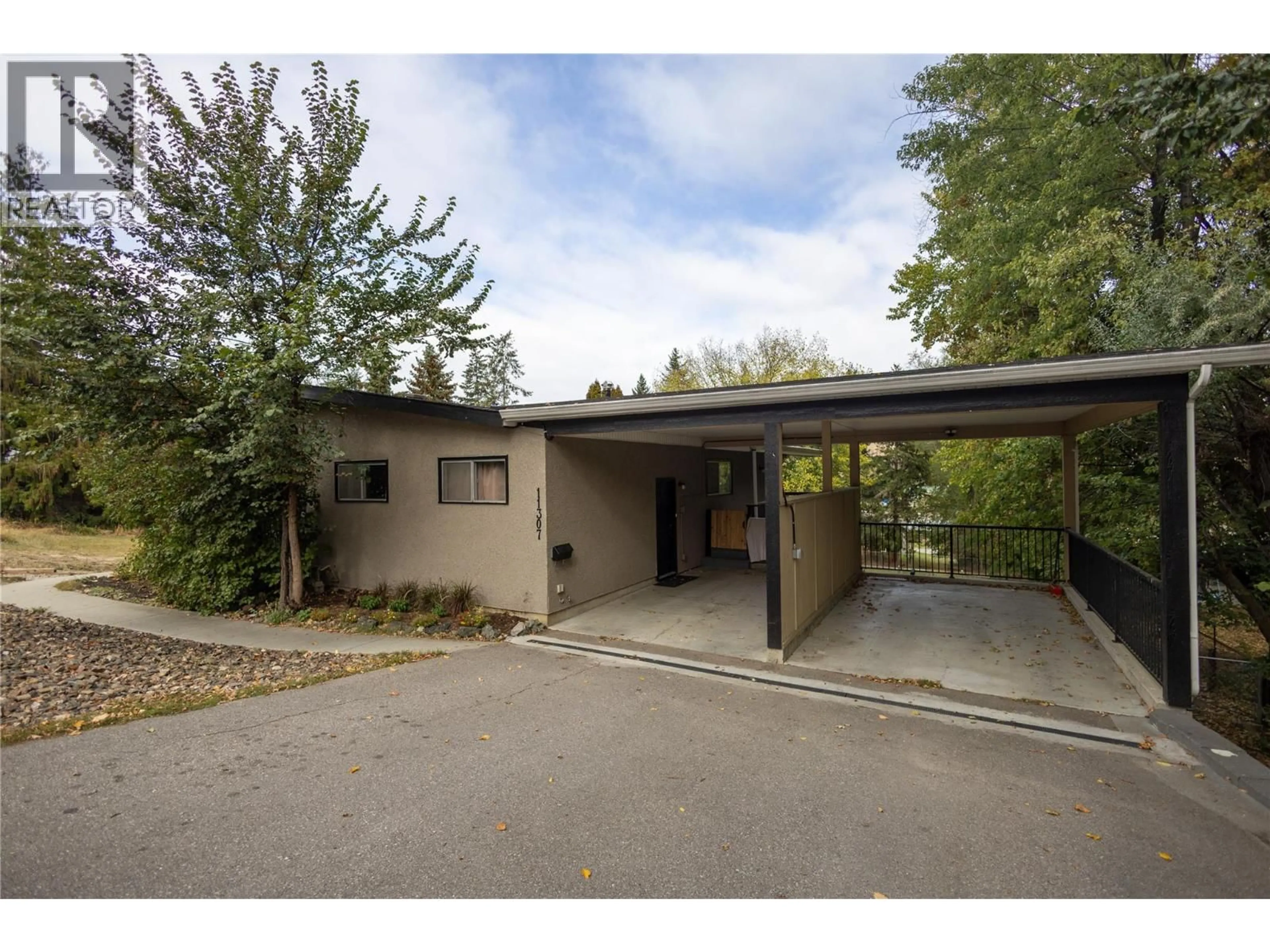 Unknown for 11309 COLDSTREAM CREEK ROAD, Coldstream British Columbia V1B1E1