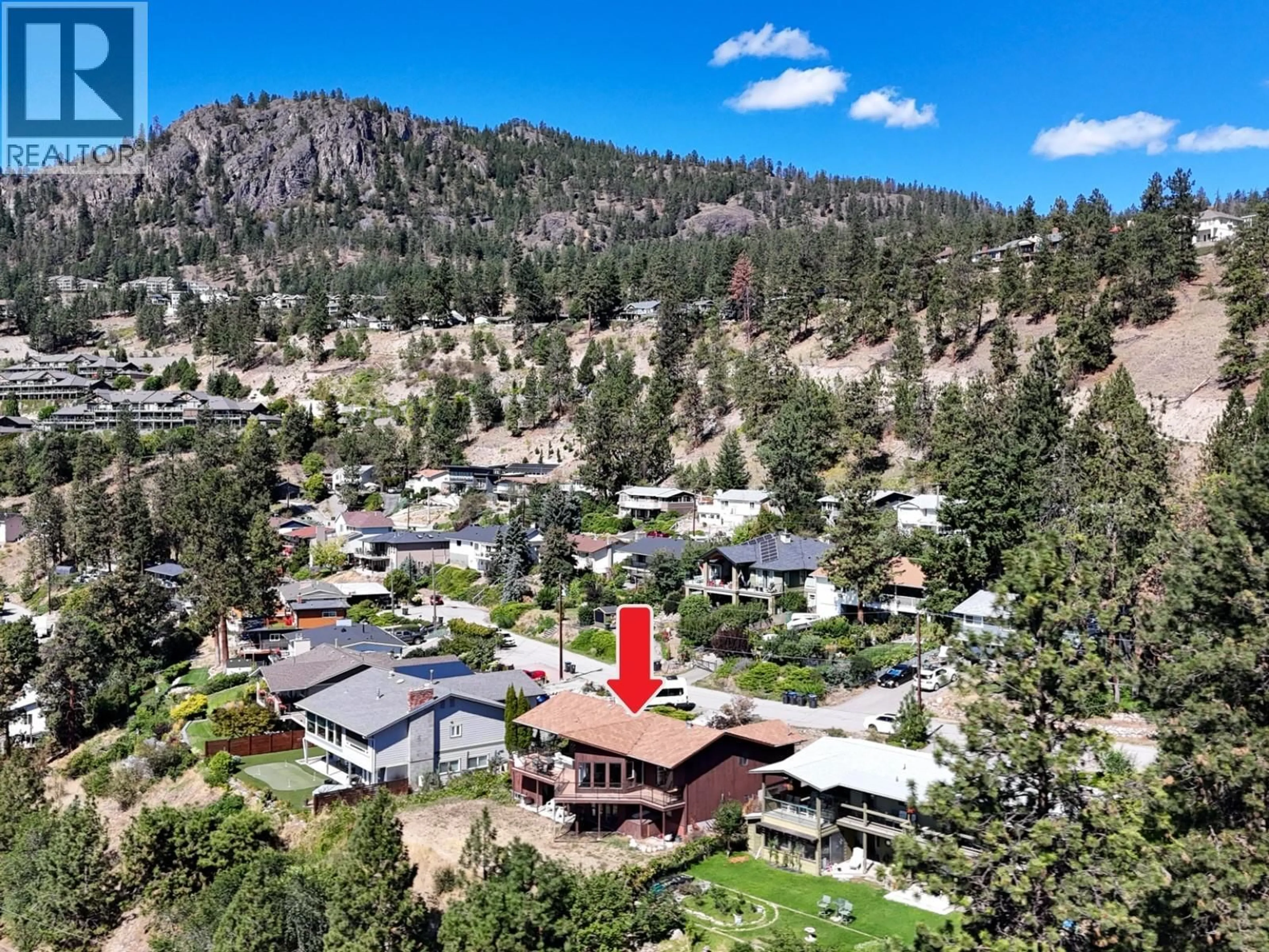 A pic from outside/outdoor area/front of a property/back of a property/a pic from drone, mountain view for 4105 3RD AVENUE, Peachland British Columbia V0H1X5