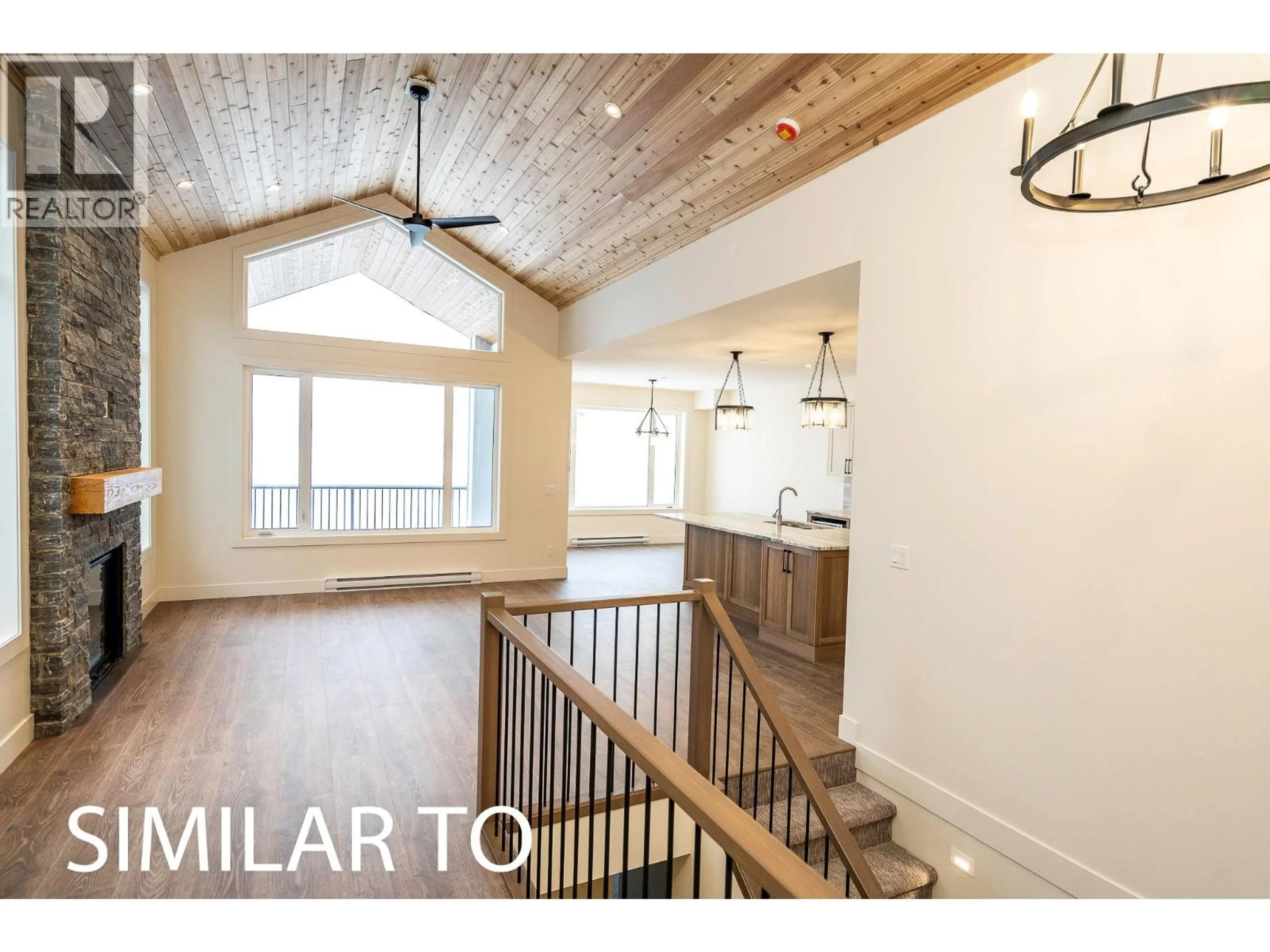Indoor entryway for 215B GRIZZLY RIDGE TRAIL, Big White British Columbia V1P1P4