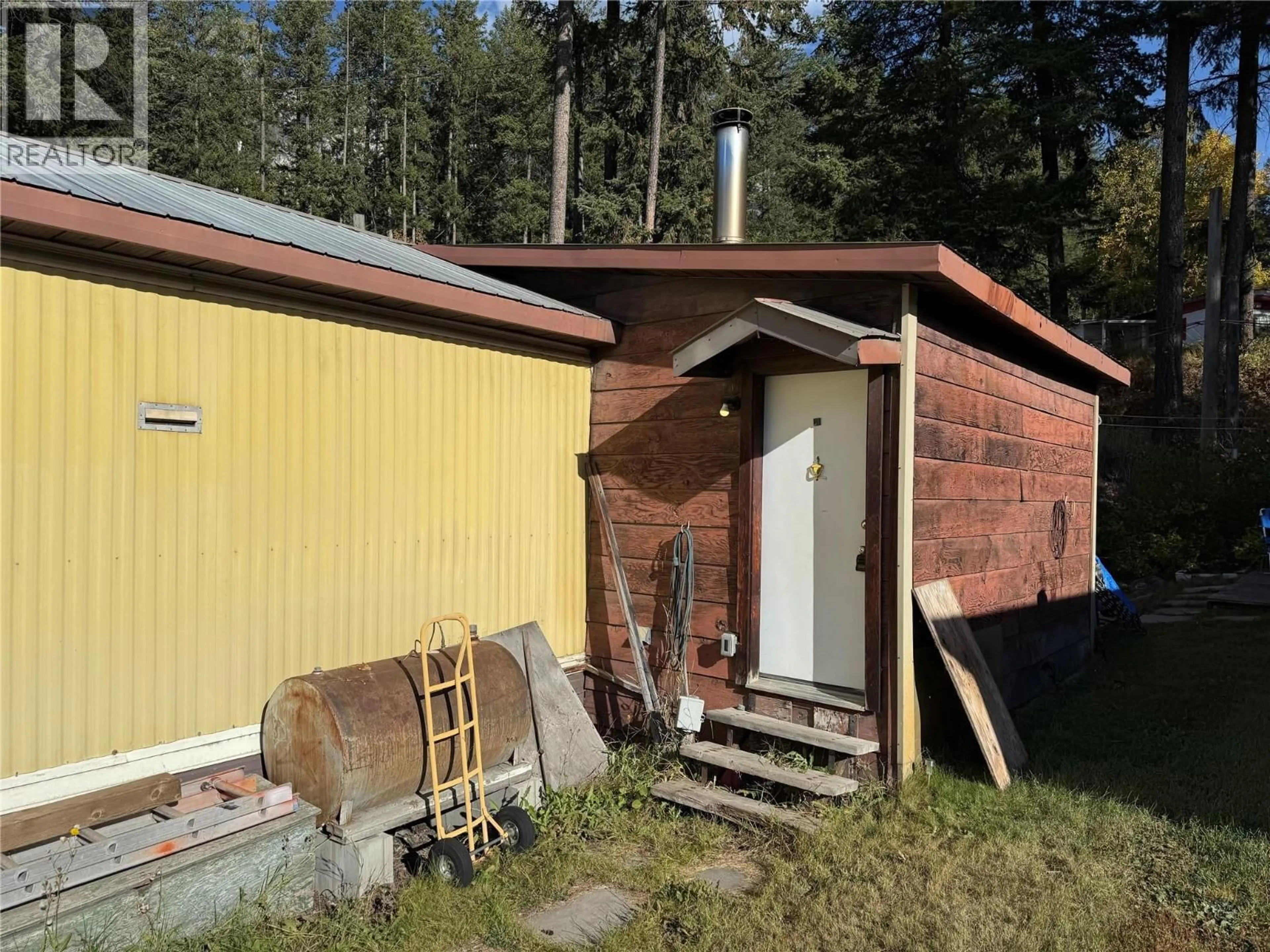 Shed for 12 - 851 READ ROAD, Golden British Columbia V0A1H2
