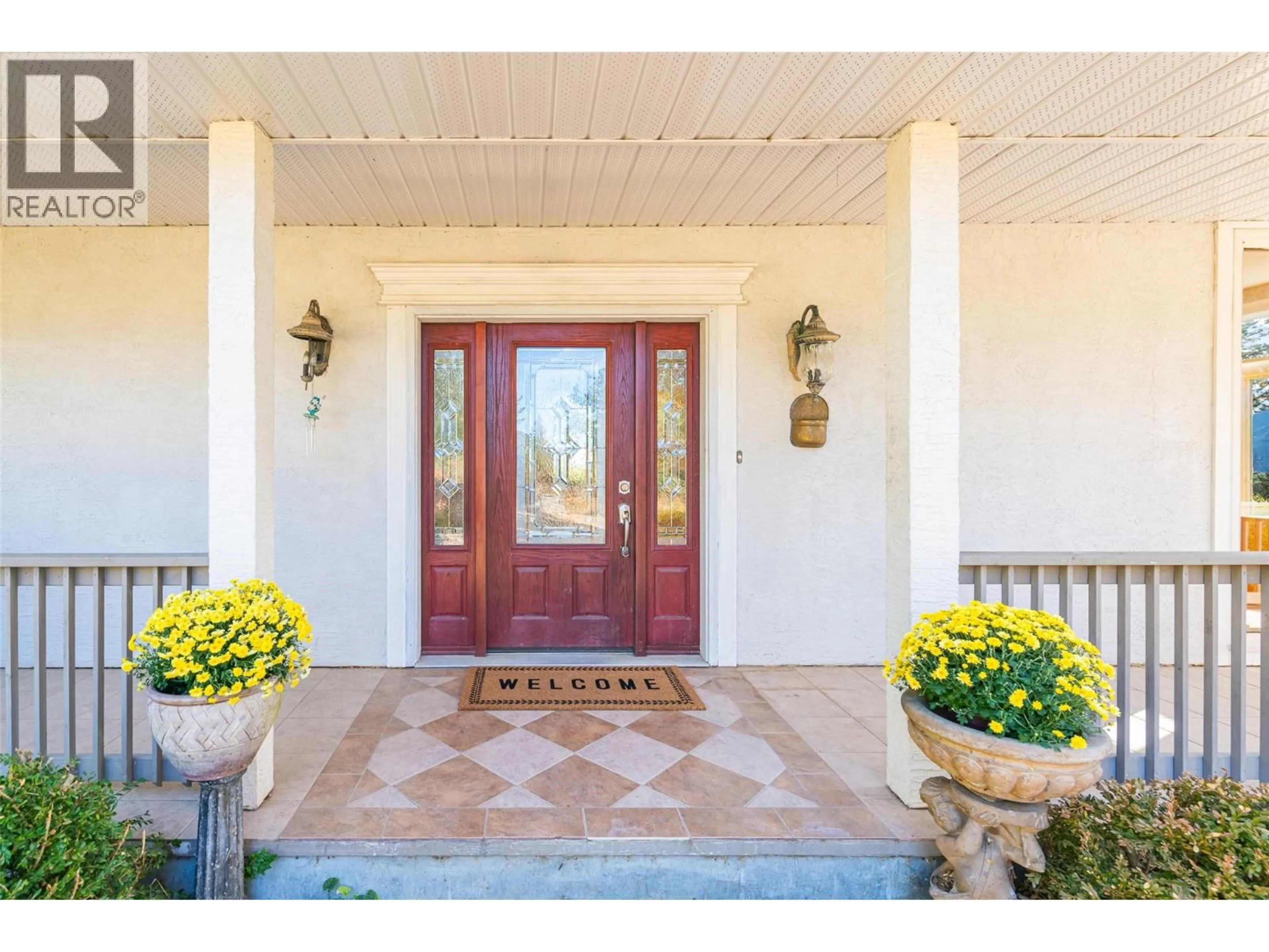 Indoor entryway for 5662 3A HIGHWAY, Wynndel British Columbia V0B2N2