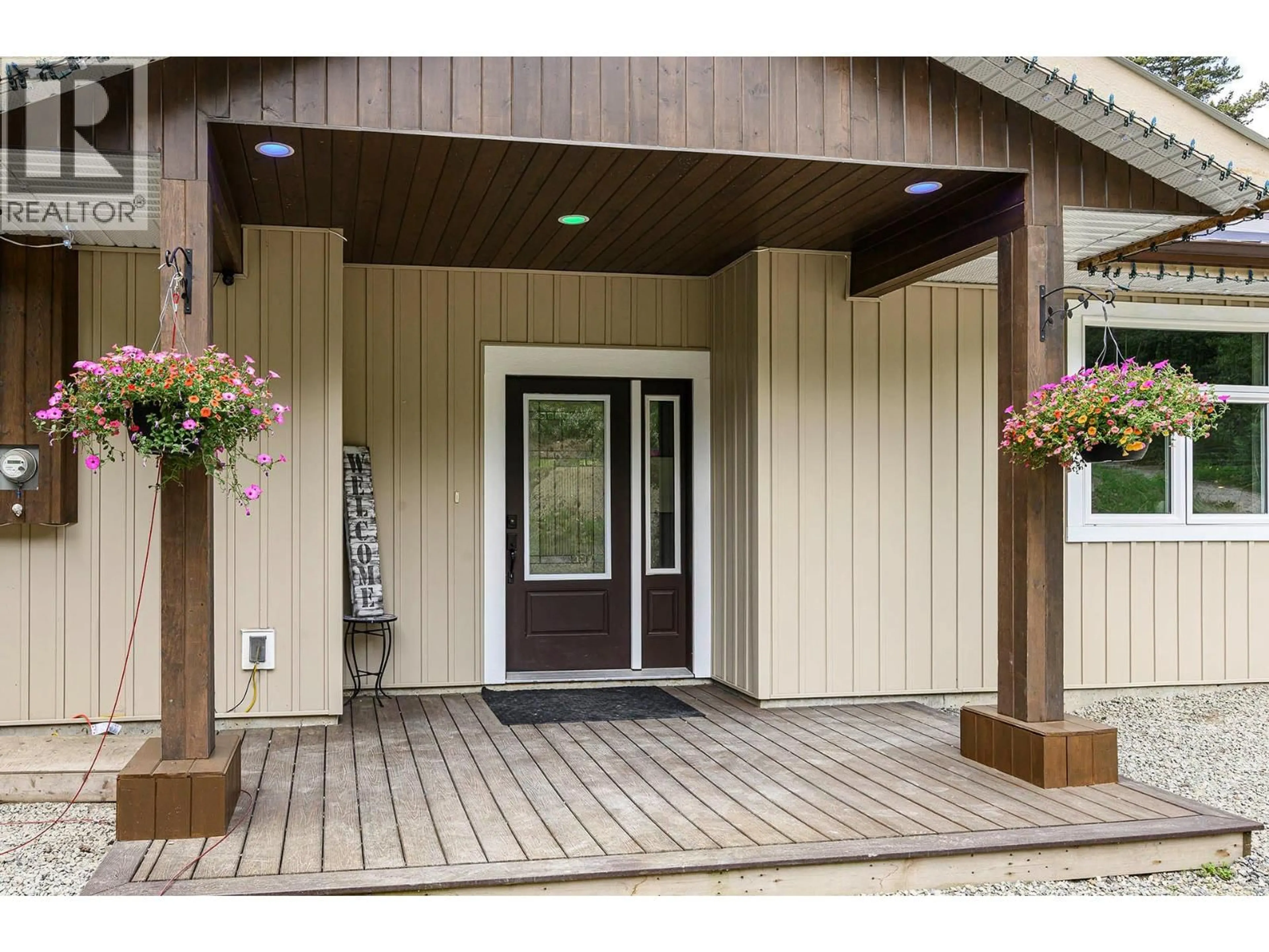 Indoor entryway for 2944 MCCREIGHT ROAD, Kamloops British Columbia V0E3E1