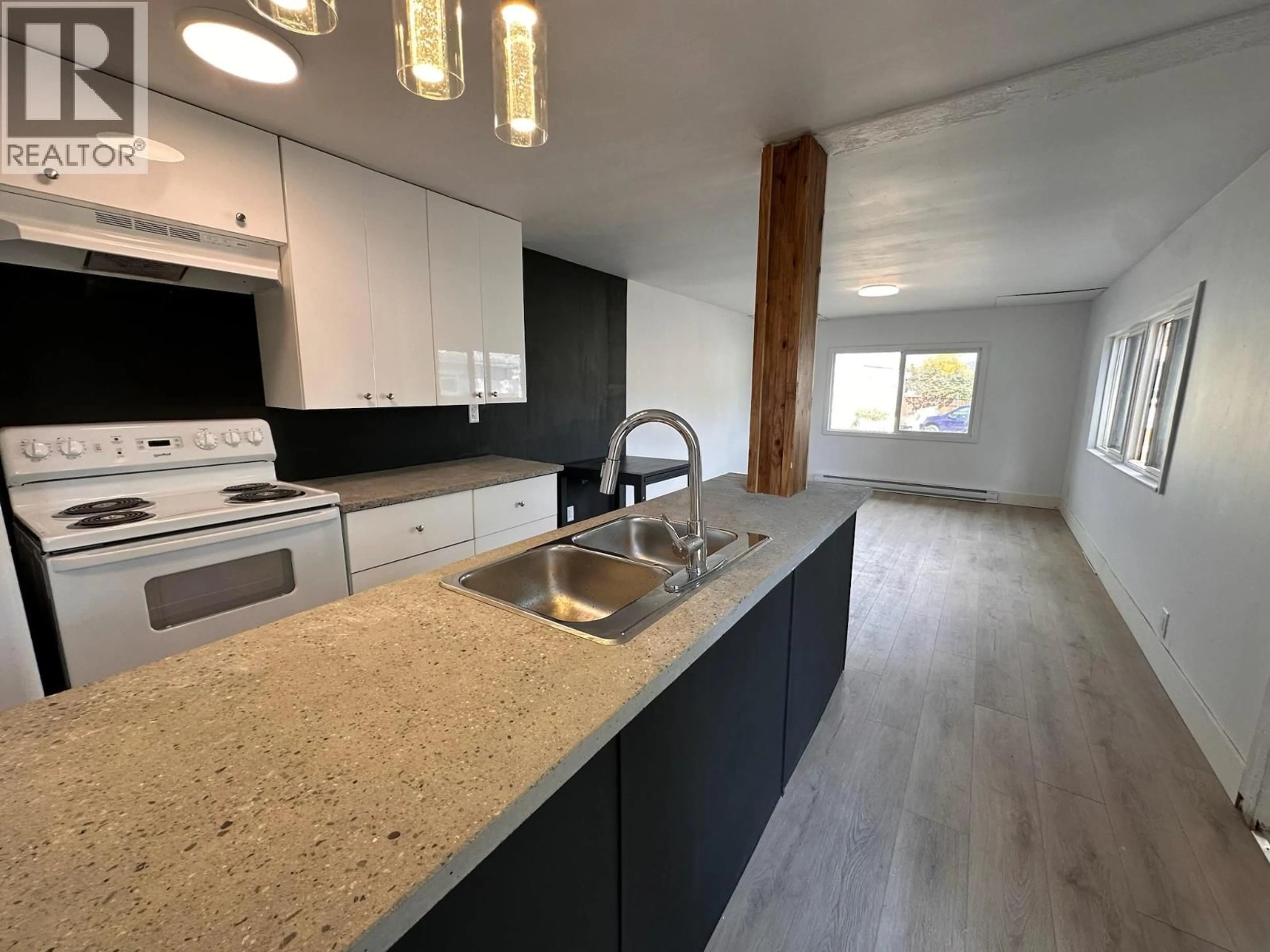 Open concept kitchen, unknown for 34 - 3999 SKAHA LAKE ROAD, Penticton British Columbia V2A6J7