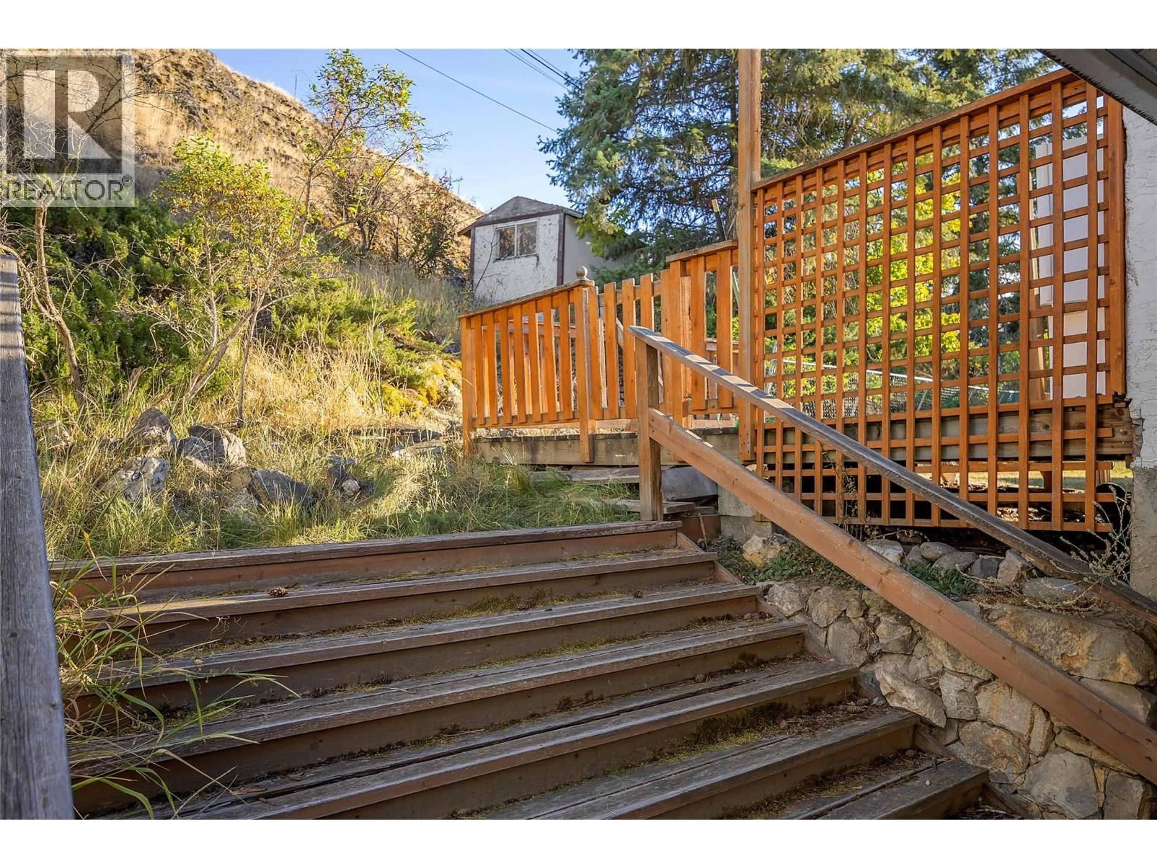 Stairs for 3801 35A STREET, Vernon British Columbia V1T6C6
