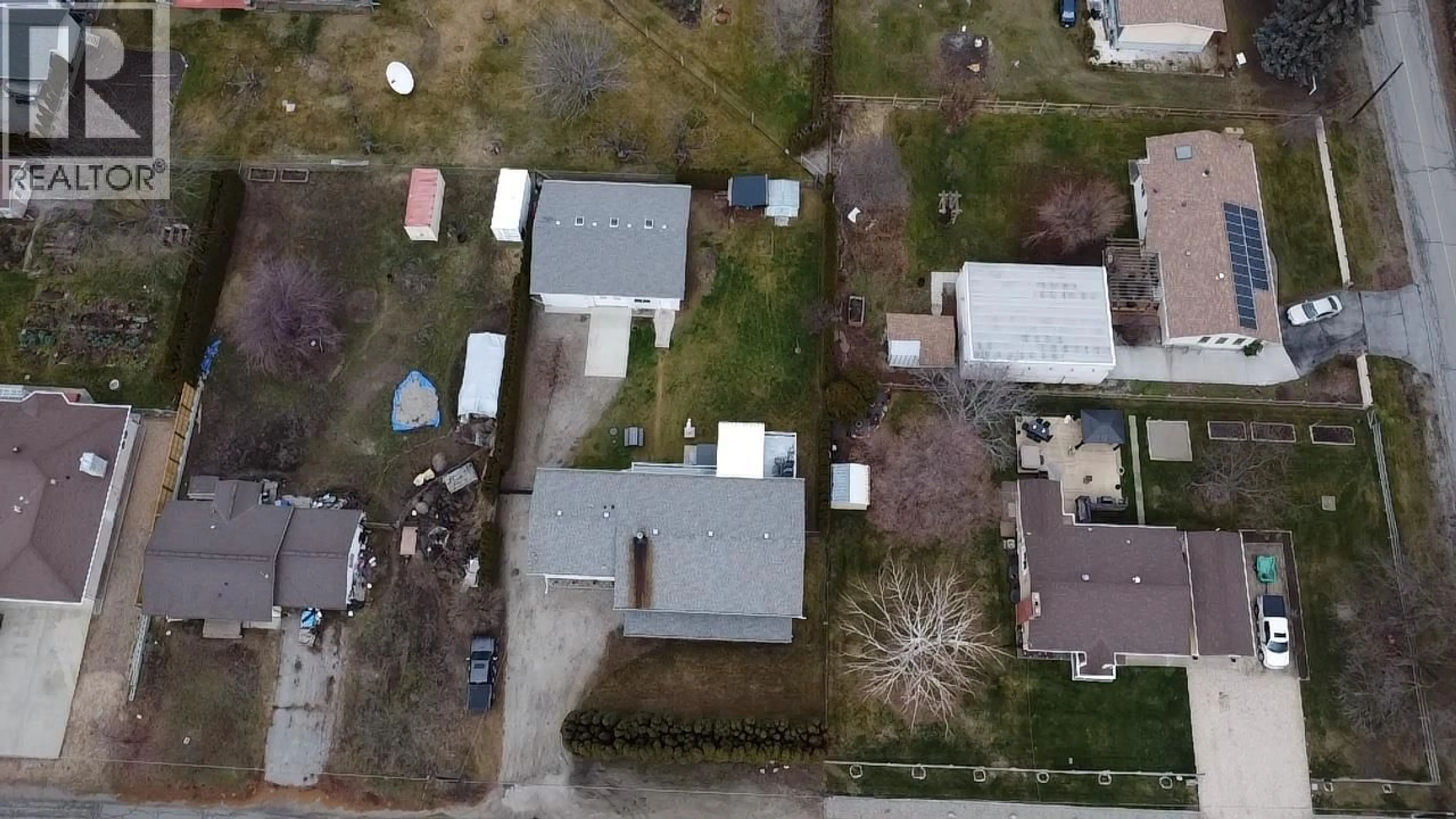 A pic from outside/outdoor area/front of a property/back of a property/a pic from drone, street for 238 PARK RILL ROAD, Oliver British Columbia V0H1T7