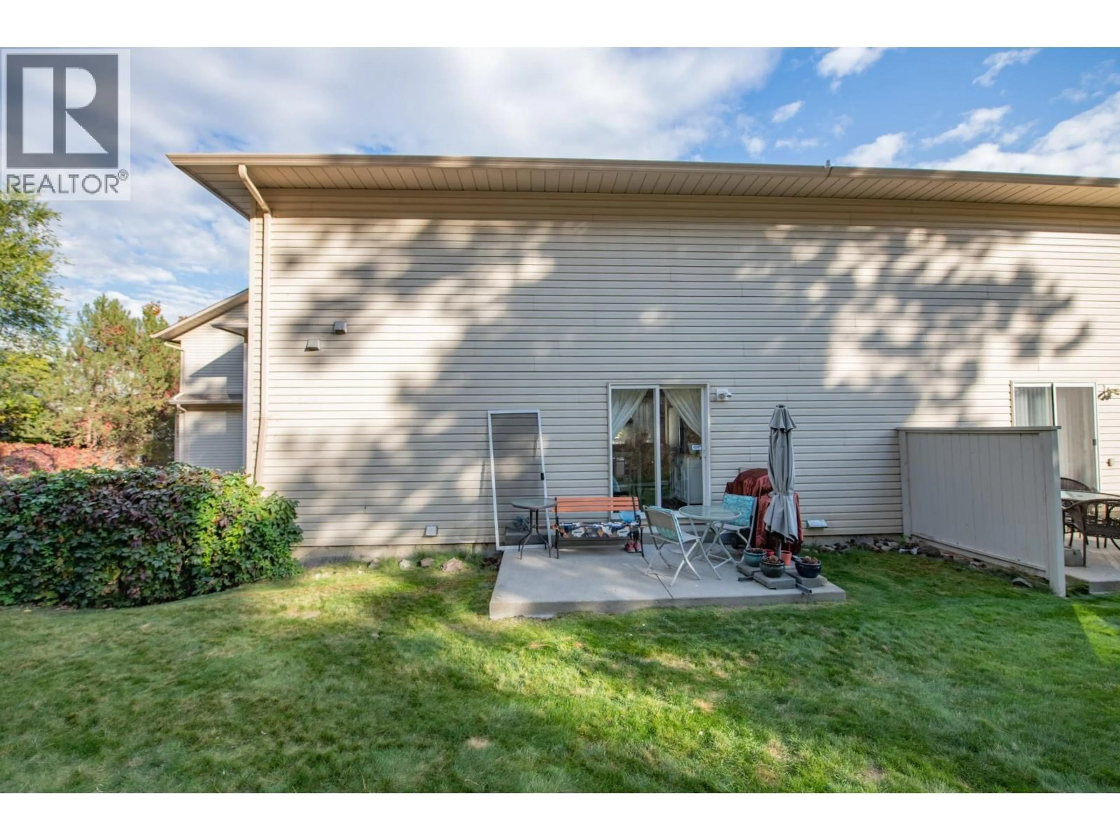 Patio, unknown for 203 - 4202 ALEXIS PARK DRIVE, Vernon British Columbia V1T6H3