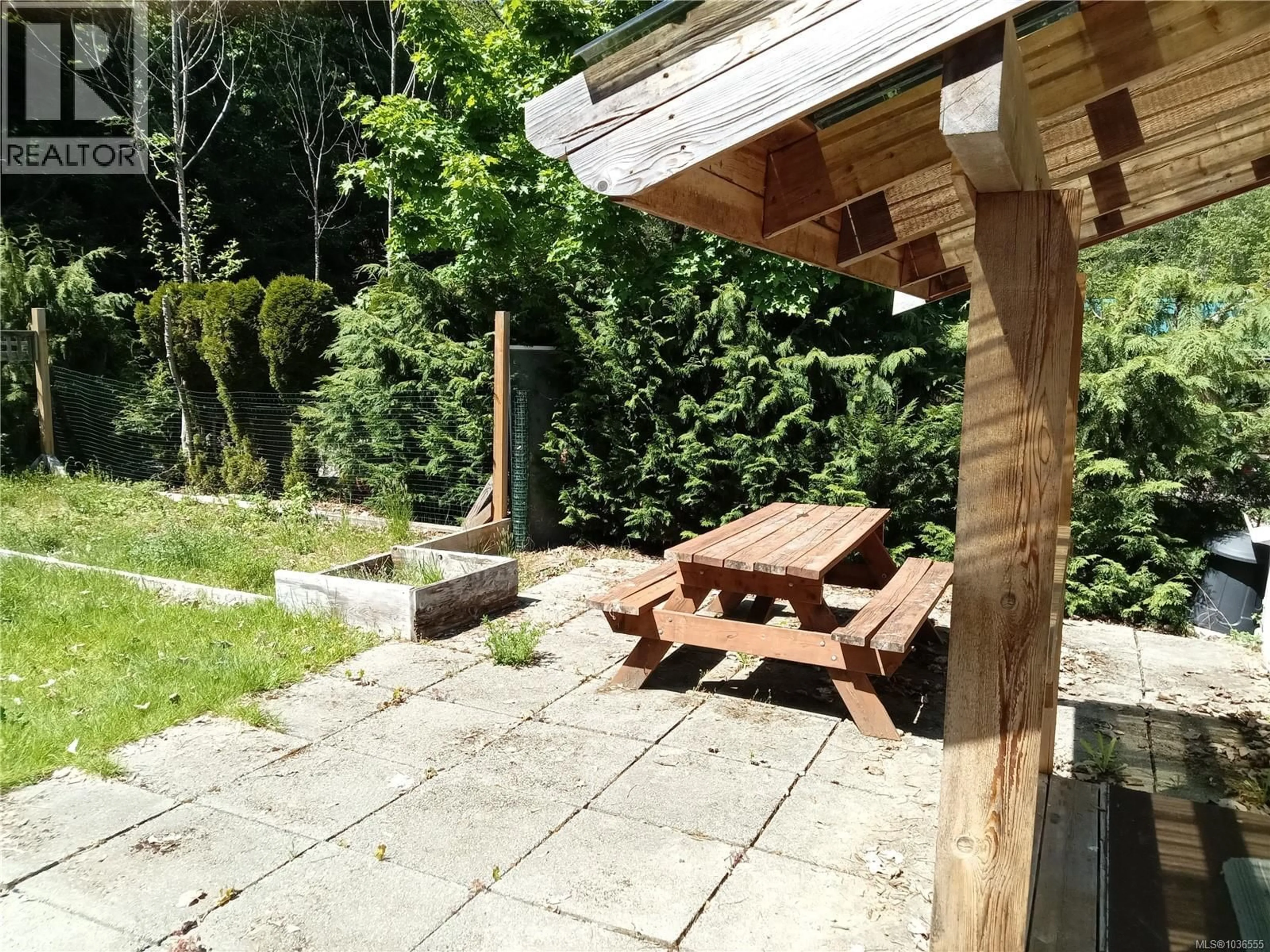 Patio, street for 30 - 8631 SOUTH SHORE ROAD, Lake Cowichan British Columbia V0R2G0