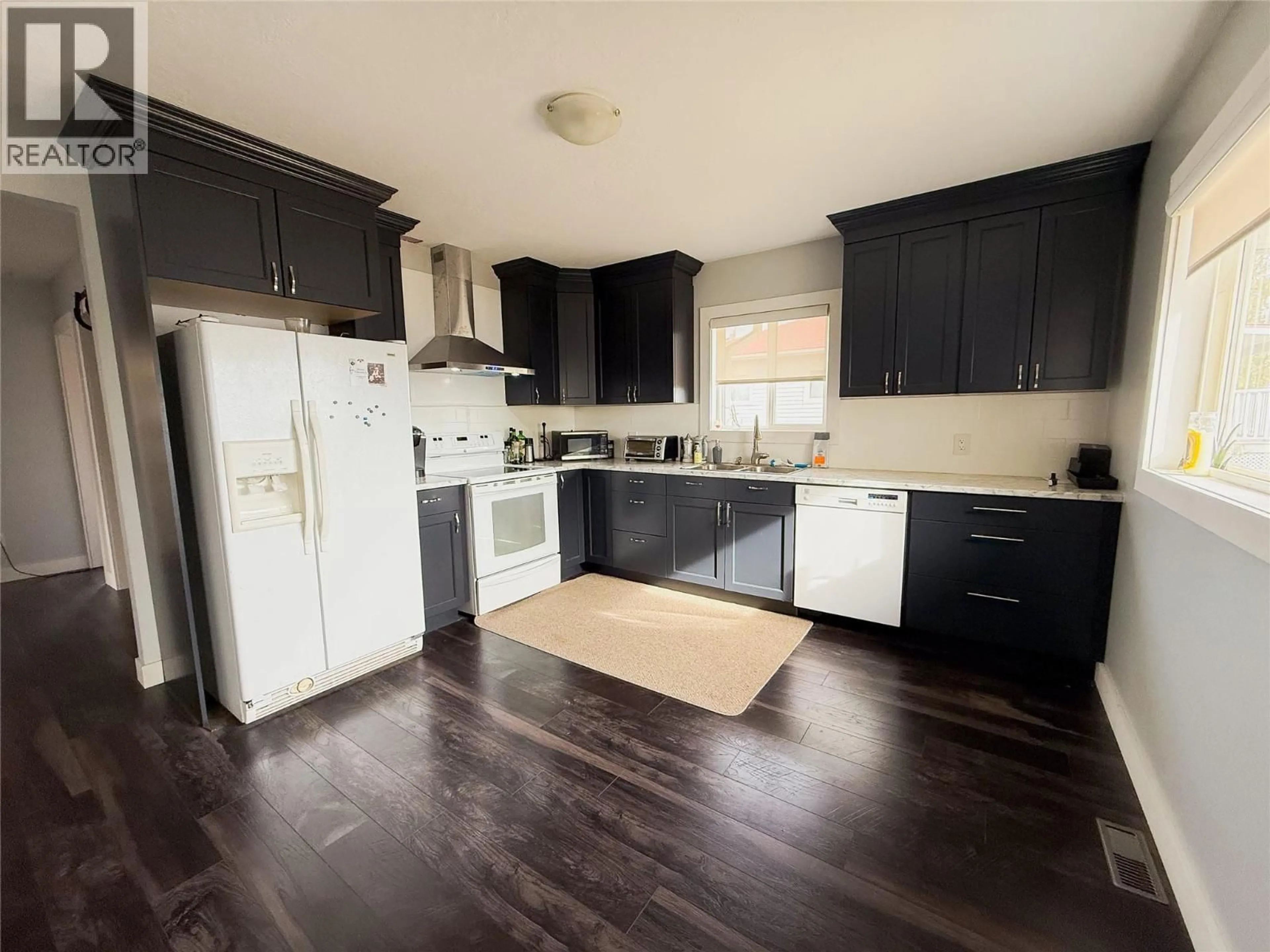 Open concept kitchen, unknown for 1156 96A AVENUE, Dawson Creek British Columbia V1G1M8