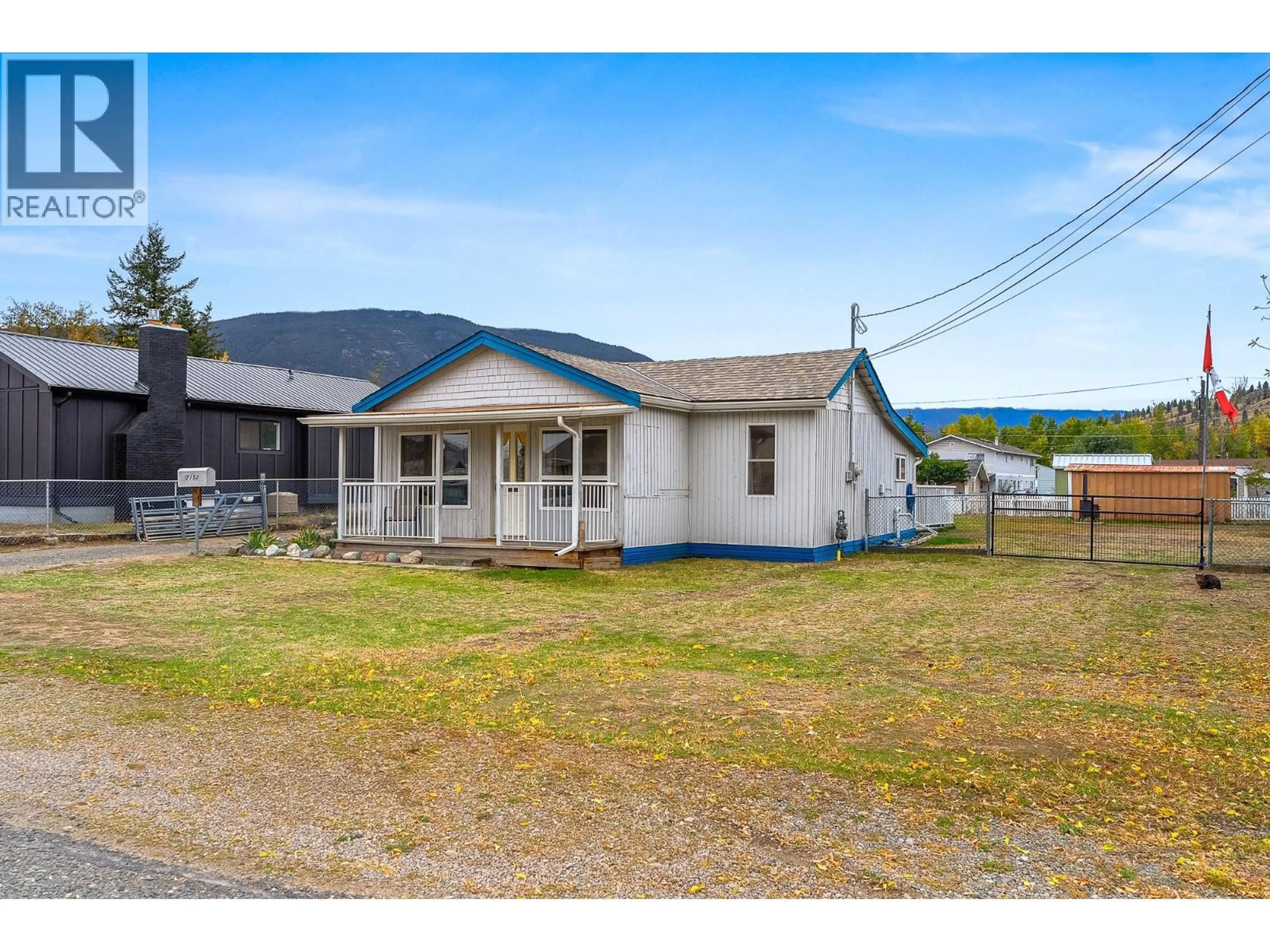 A pic from outside/outdoor area/front of a property/back of a property/a pic from drone, unknown for 2152 PRIEST AVENUE, Merritt British Columbia V1K1B8
