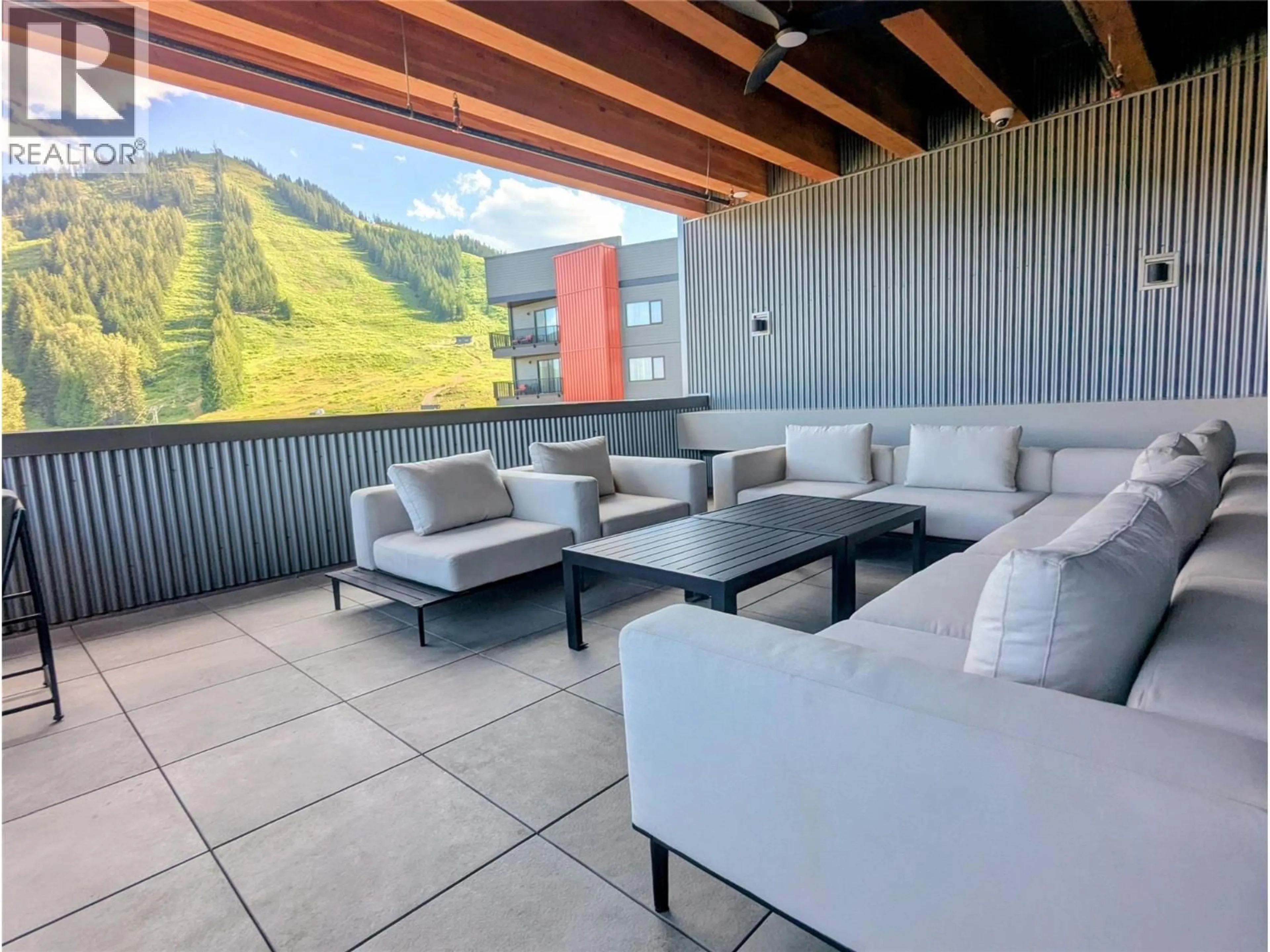 Patio, mountain view for 122 - 4280 RED MOUNTAIN ROAD, Rossland British Columbia V0G1Y0