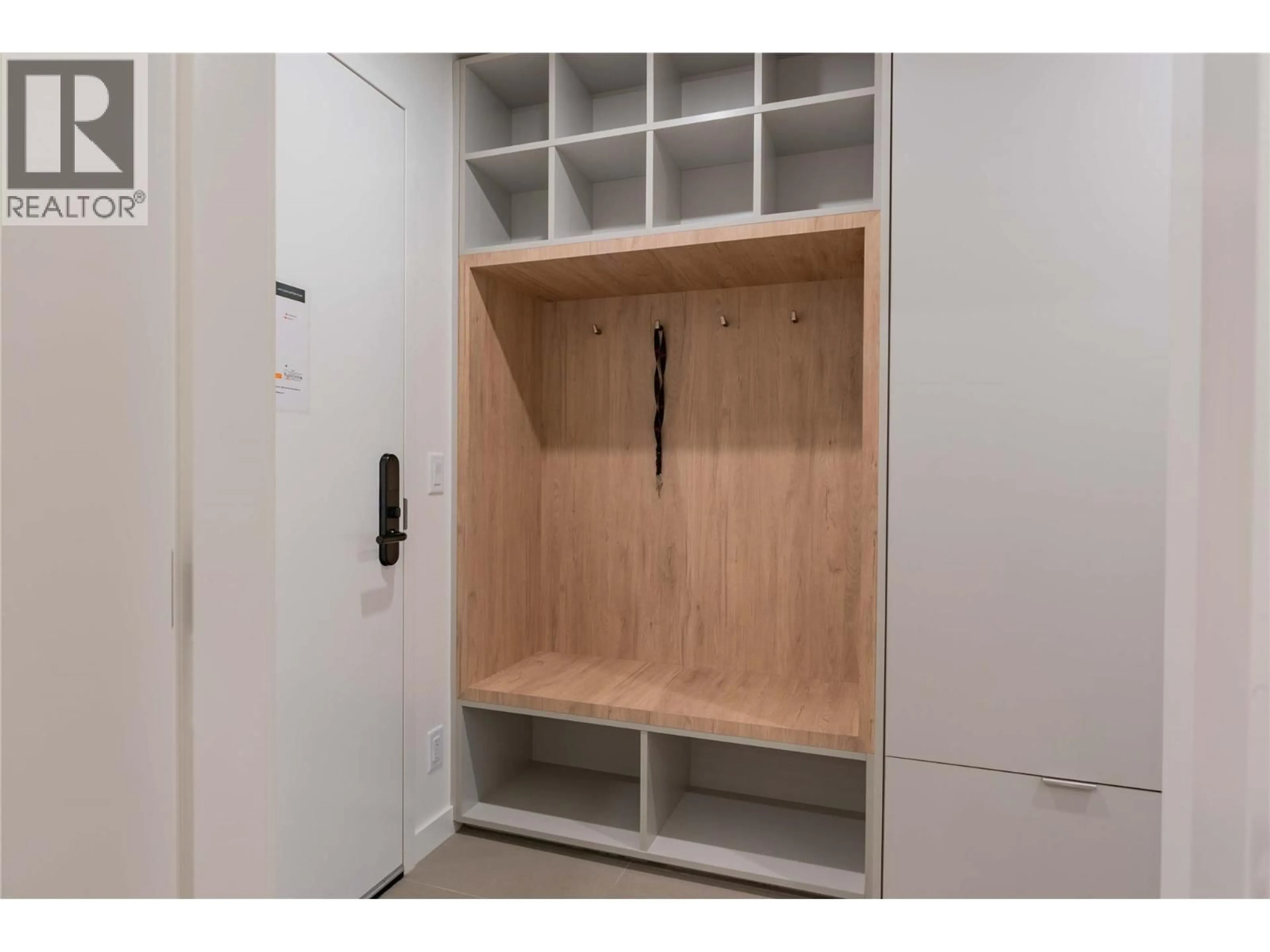 Storage room or clothes room or walk-in closet for 122 - 4280 RED MOUNTAIN ROAD, Rossland British Columbia V0G1Y0