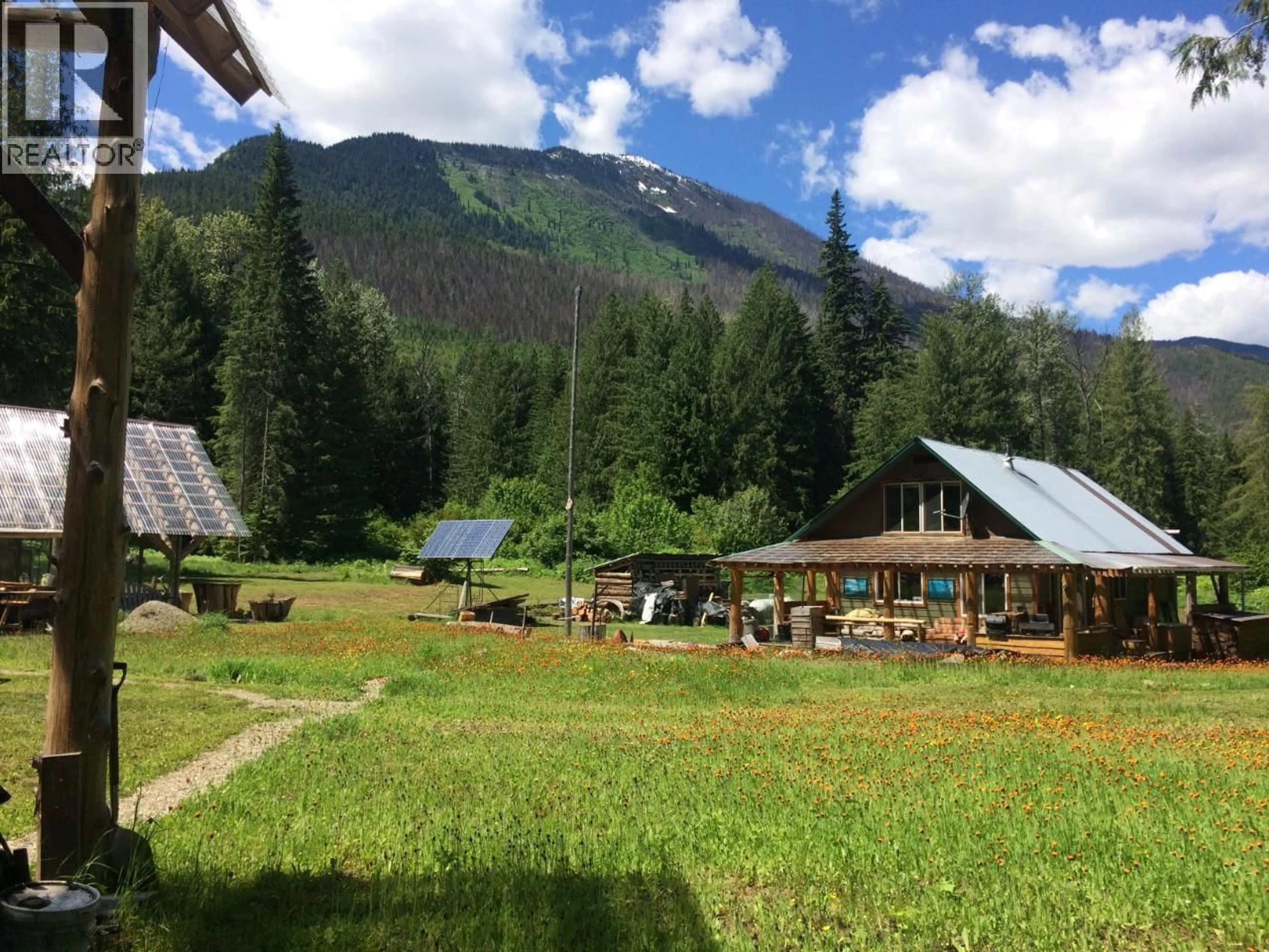 Unknown for 16622 MARQUISE STREET, Poplar Creek British Columbia V0G1N0