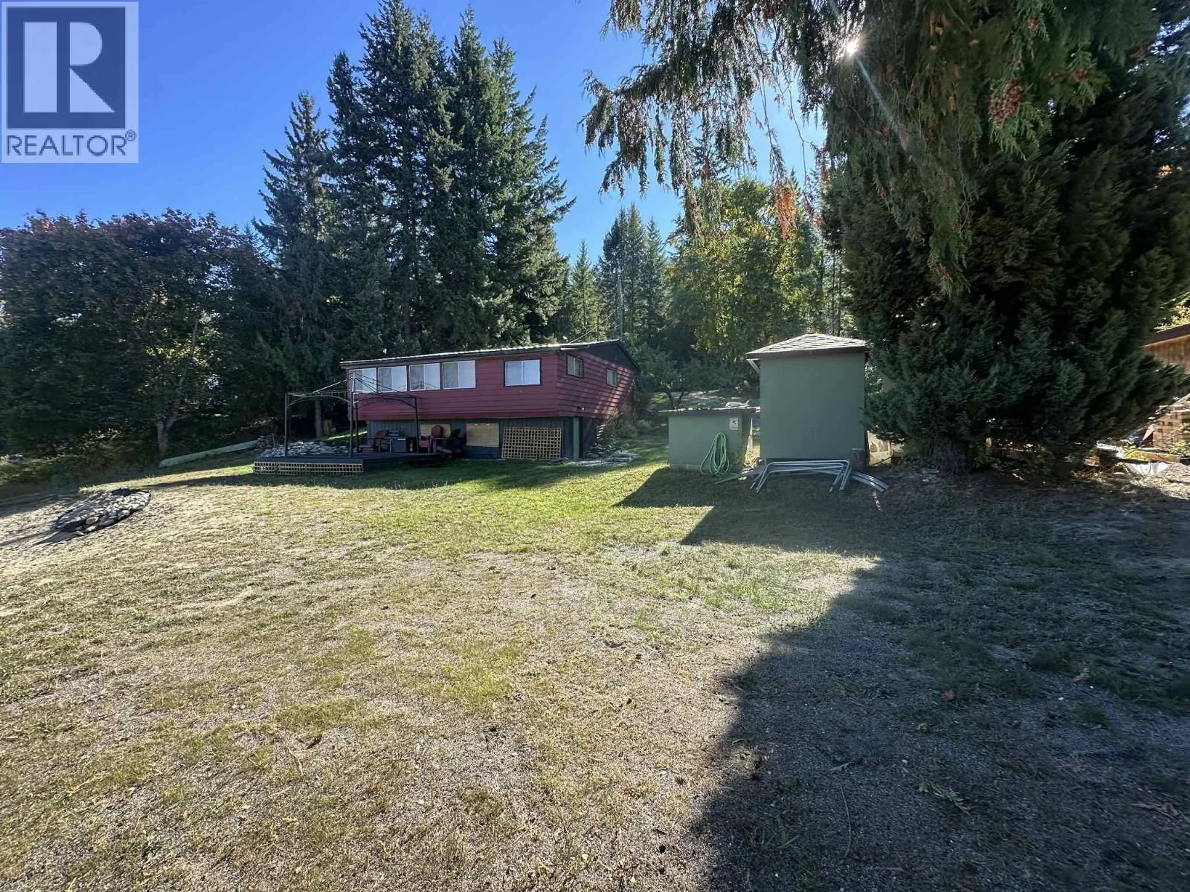 A pic from outside/outdoor area/front of a property/back of a property/a pic from drone, forest/trees view for 7635 ROSS ROAD, Nelson British Columbia V1L6R5