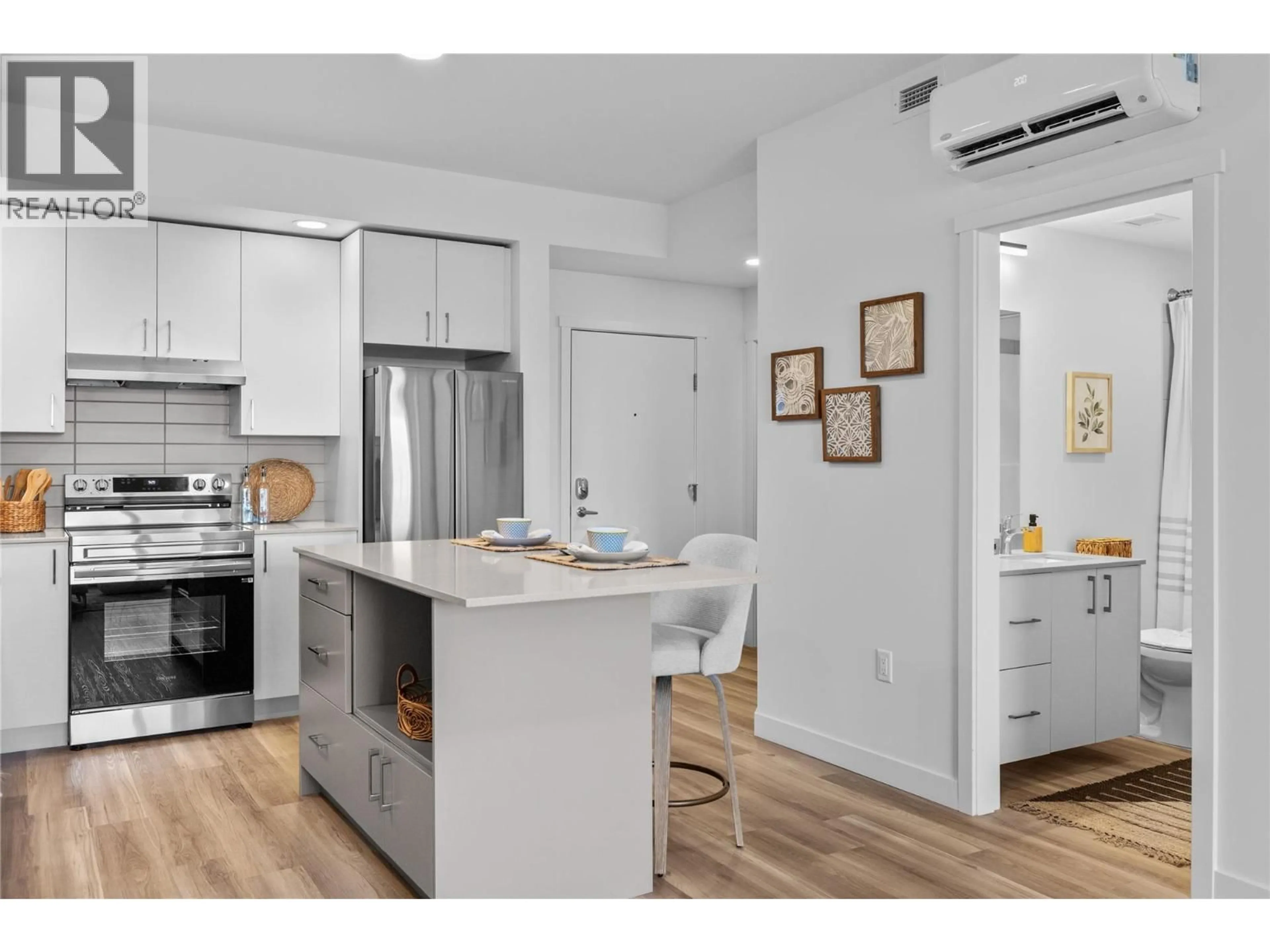 Open concept kitchen, unknown for 313 - 1111 FROST ROAD, Kelowna British Columbia V1W0G8