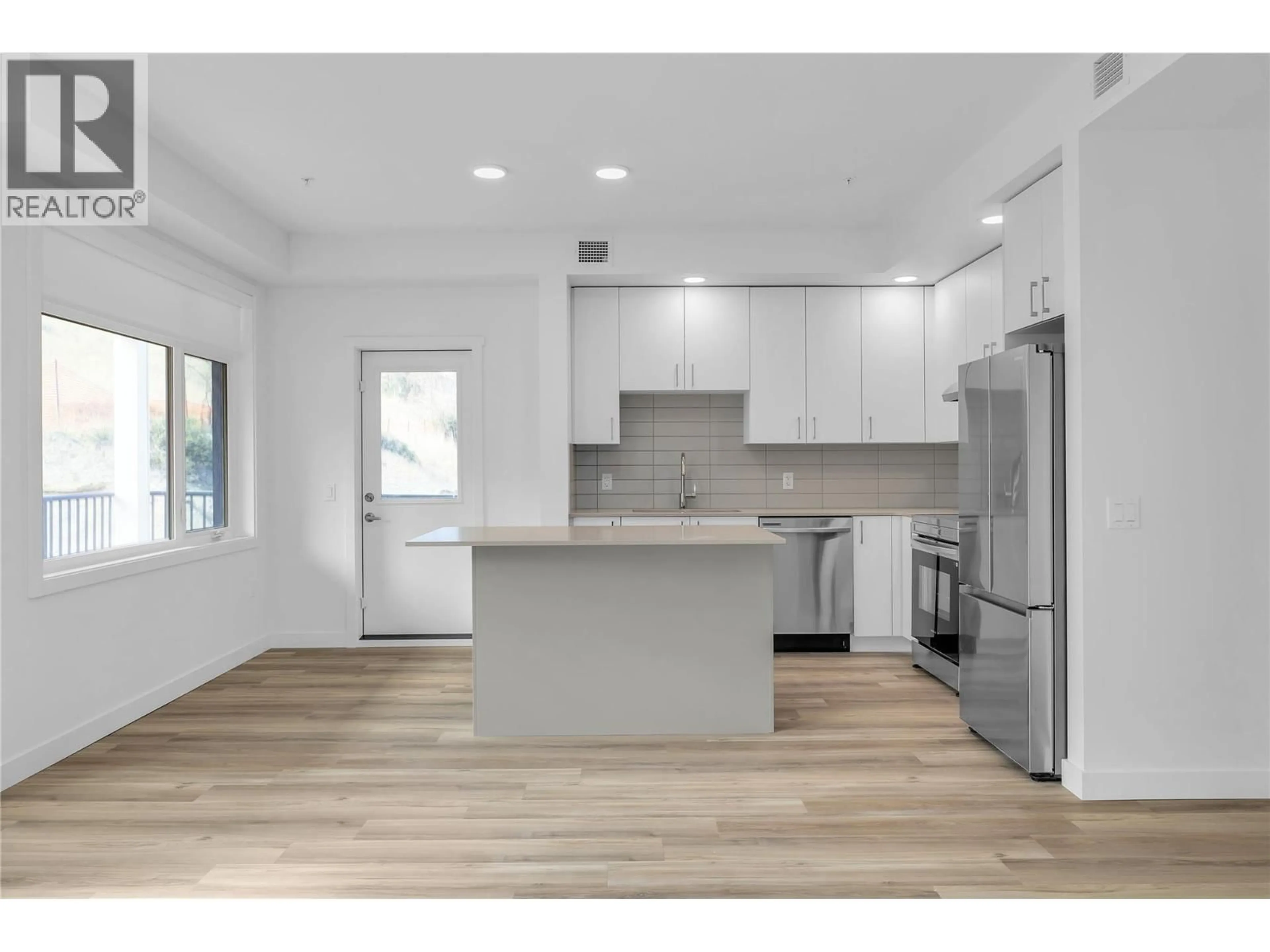Open concept kitchen, unknown for 118 - 1057 FROST ROAD, Kelowna British Columbia V1W0G7