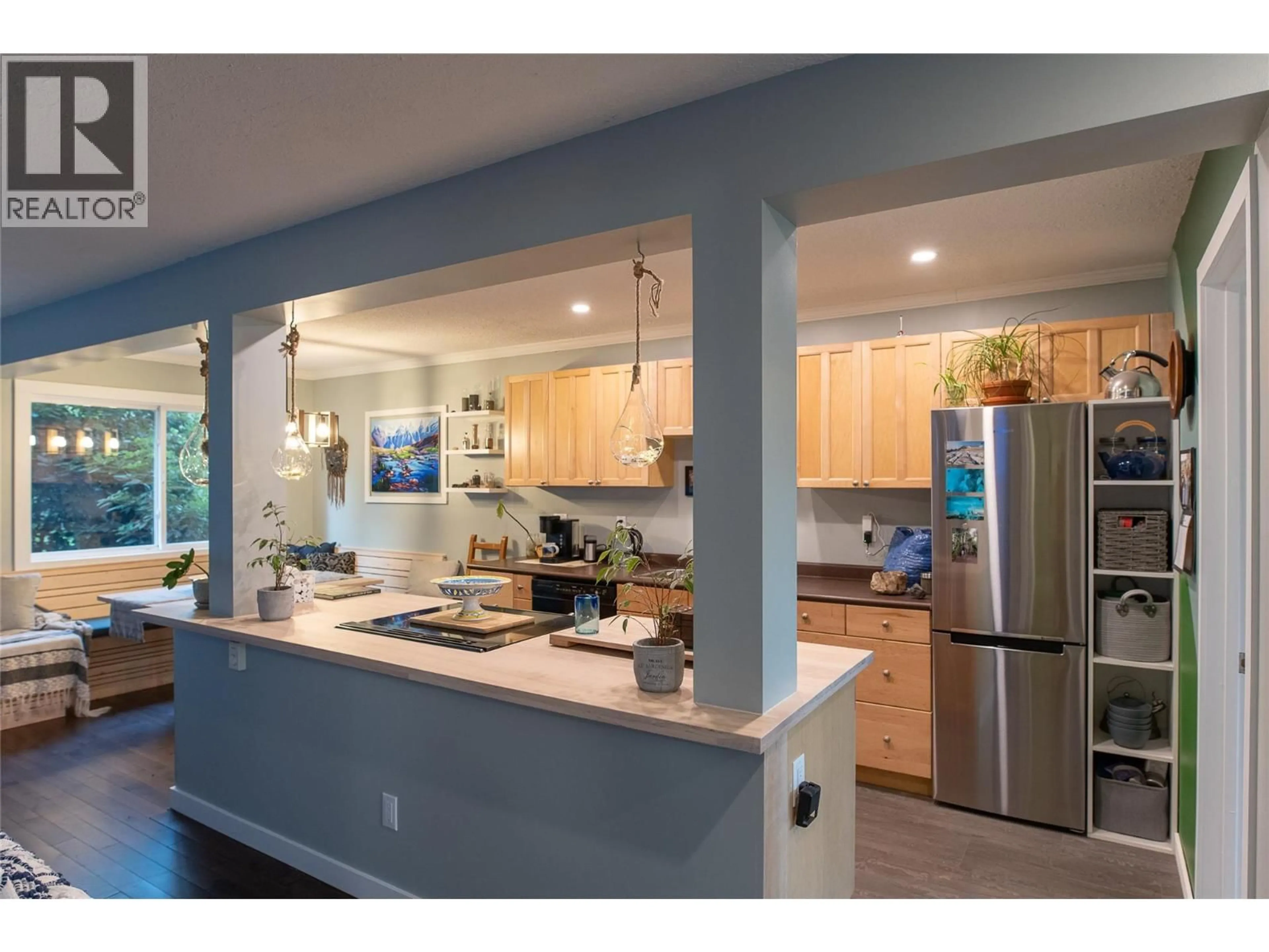Open concept kitchen, unknown for 17 - 217 FRANKLYN ROAD, Kelowna British Columbia V1X6A9