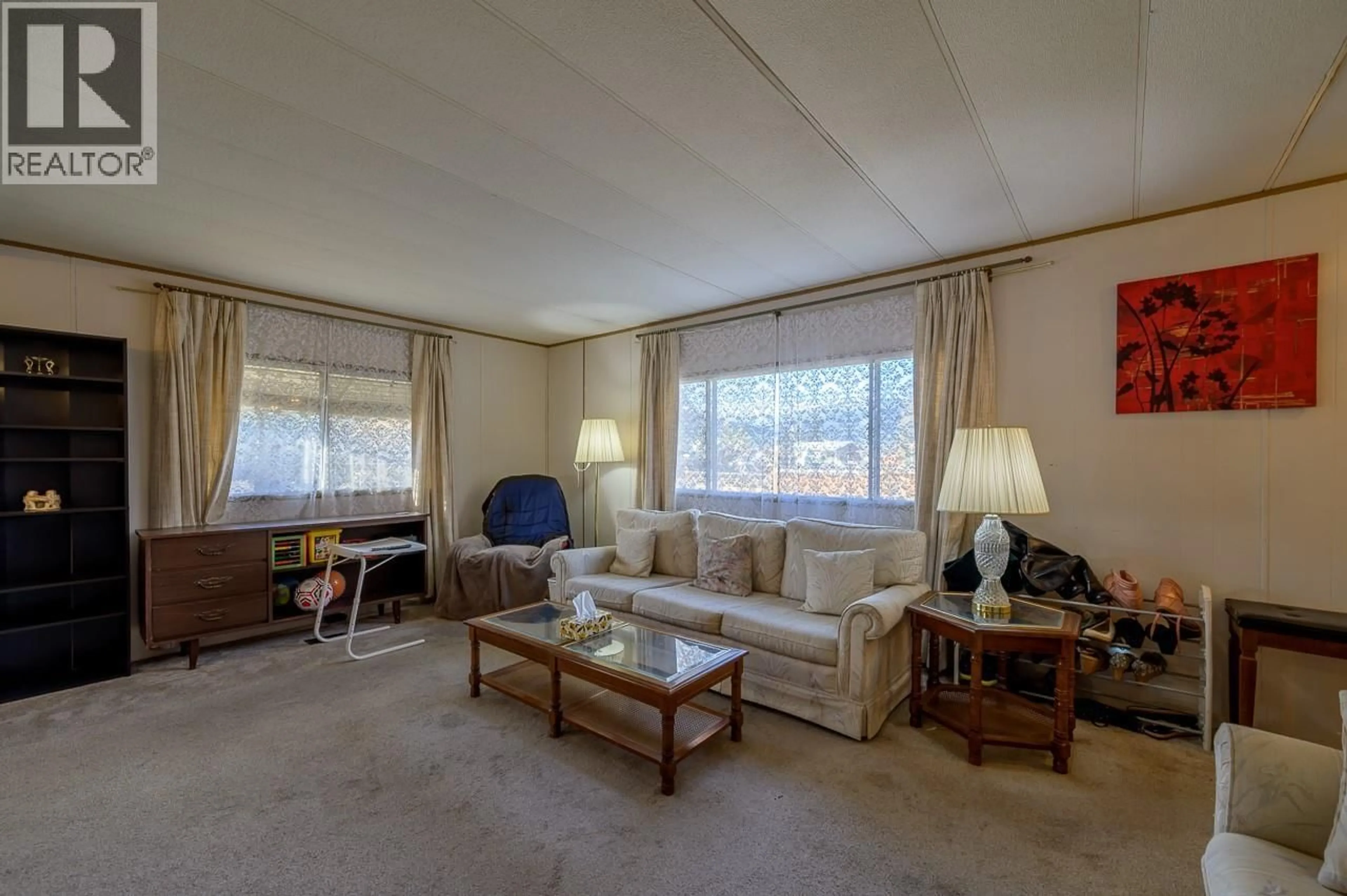 Living room with furniture, unknown for 6970 BEDARD ROAD, Kamloops British Columbia V2H0B5