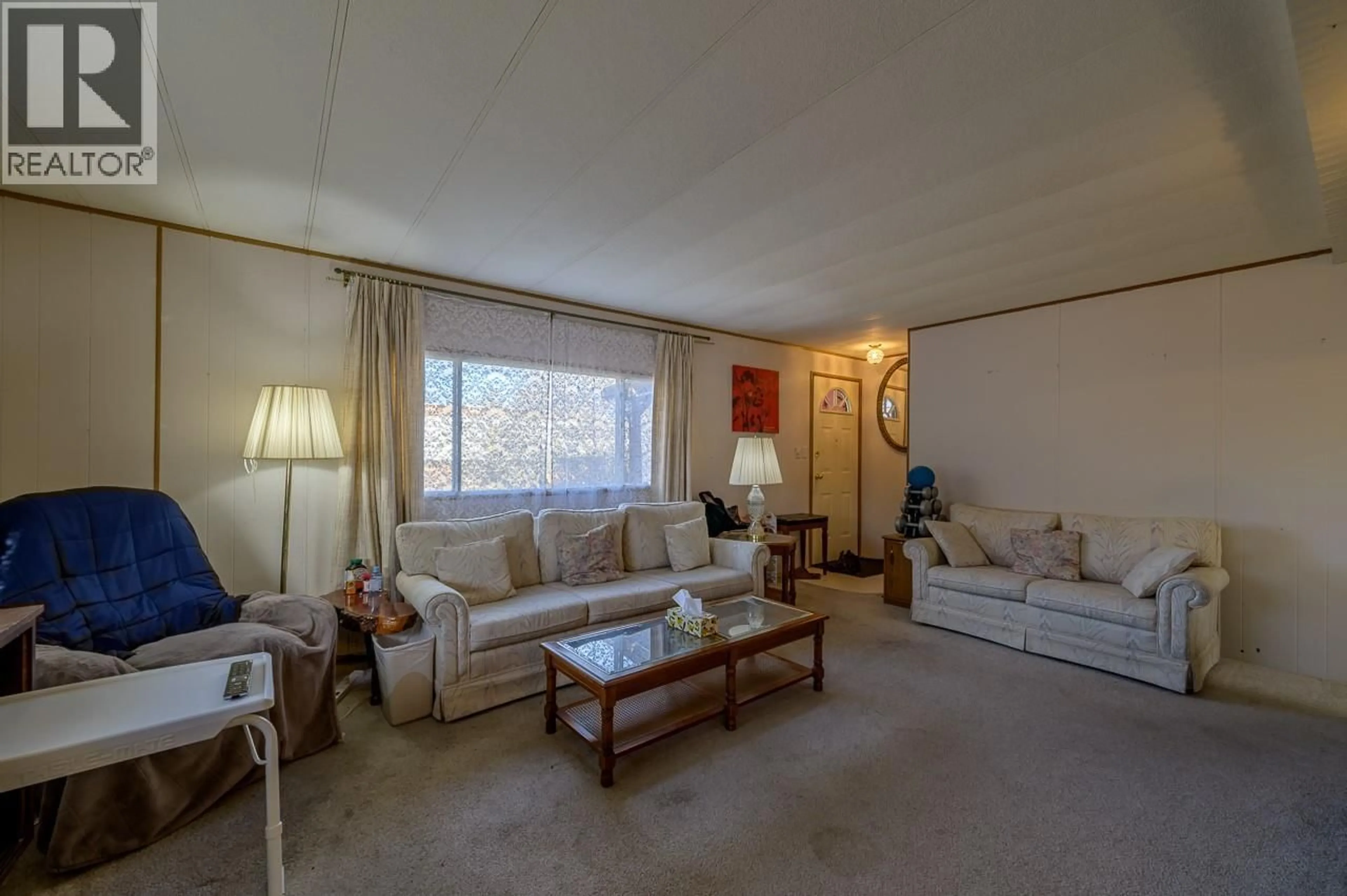 Living room with furniture, unknown for 6970 BEDARD ROAD, Kamloops British Columbia V2H0B5