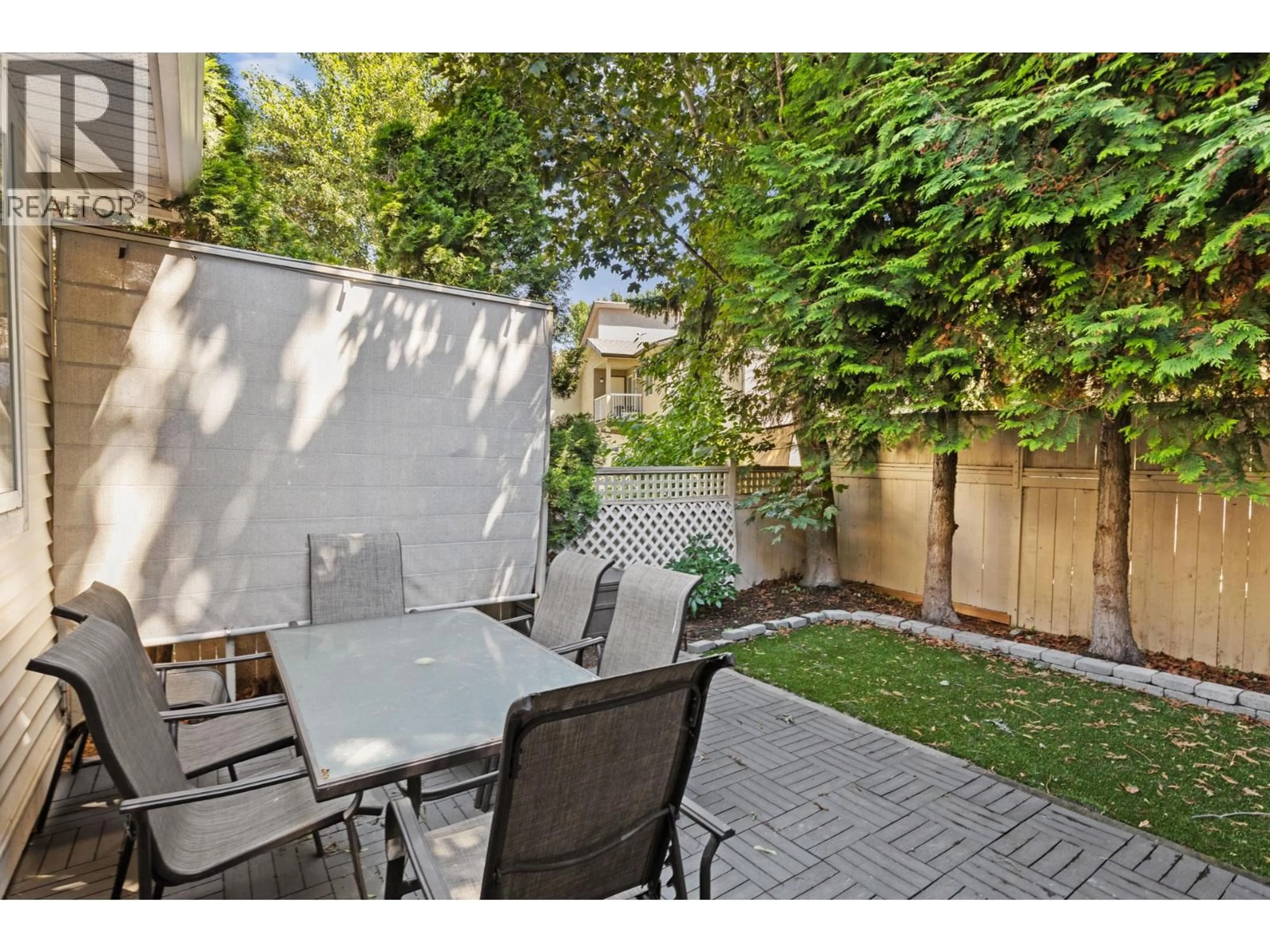 Patio, street for 383 - 665 COOK ROAD, Kelowna British Columbia V1W4T4