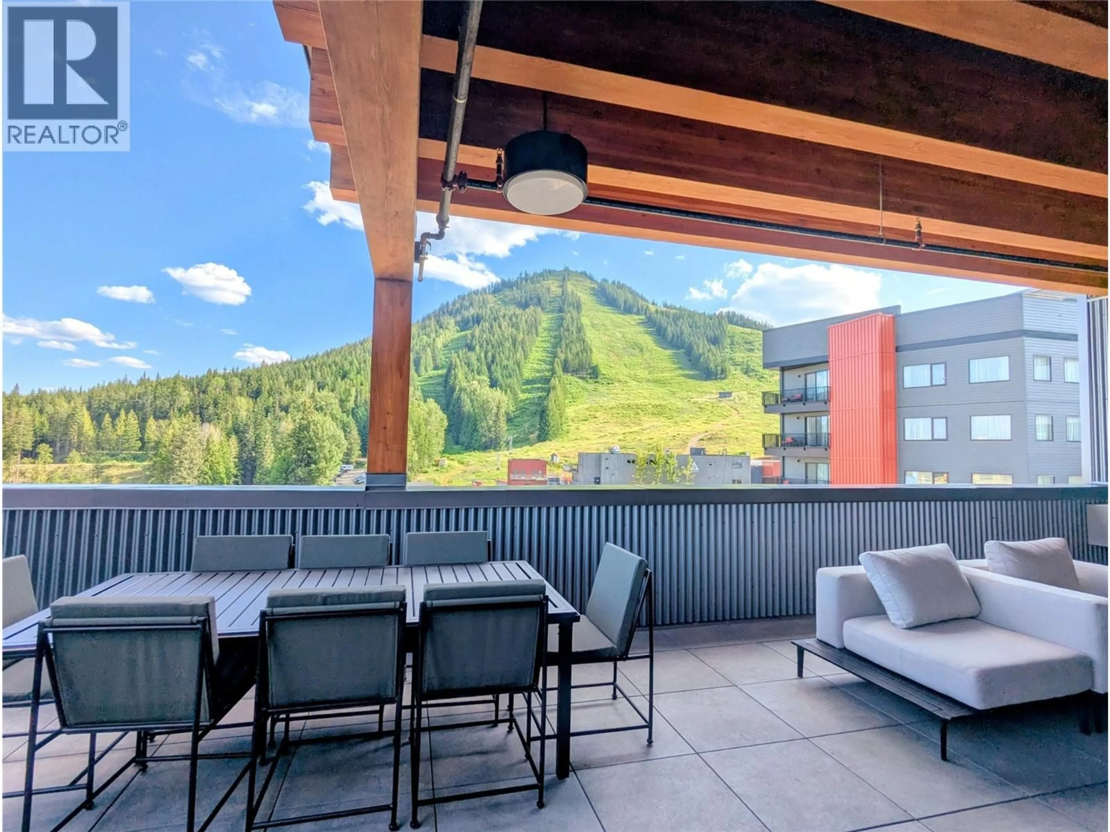 Patio, mountain view for 123 - 4280 RED MOUNTAIN ROAD, Rossland British Columbia V0G1Y0